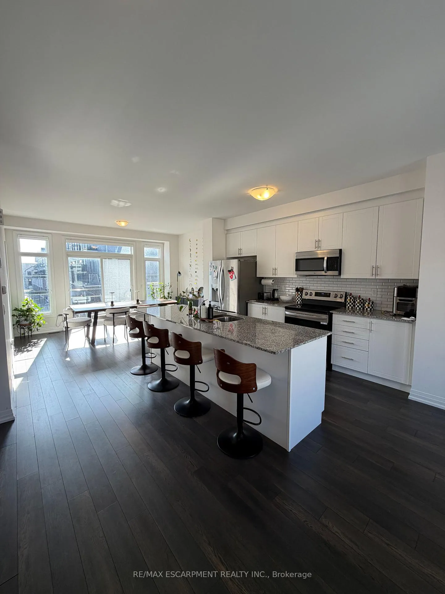 Photo 13 of 460 Provident Way, Hamilton, Mount Hope — HOMEH