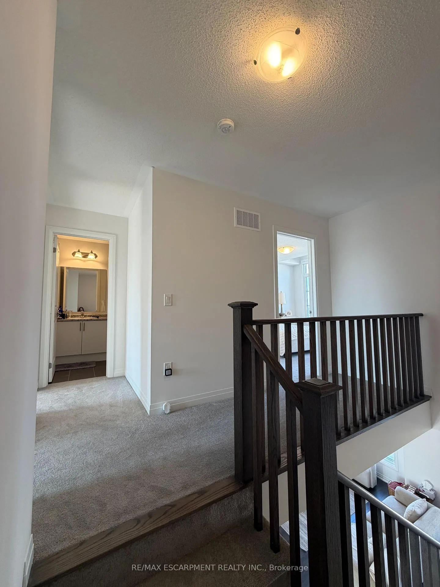Photo 19 of 460 Provident Way, Hamilton, Mount Hope — HOMEH
