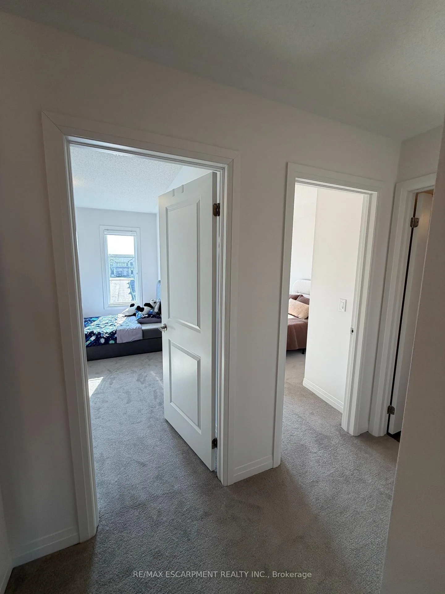 Photo 20 of 460 Provident Way, Hamilton, Mount Hope — HOMEH