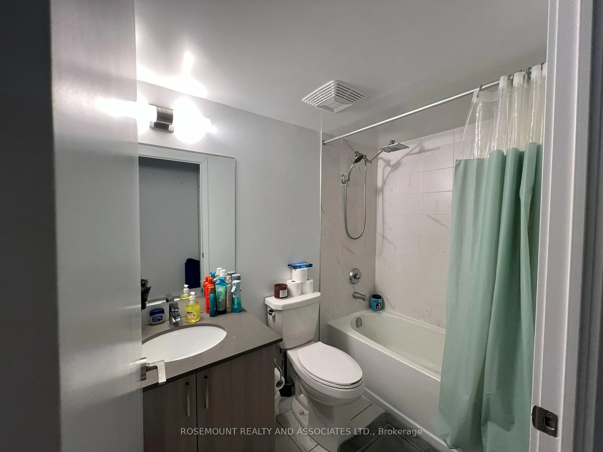 Photo 7 of Unit 307, 1455 Celebration Drive, Pickering, Bay Ridges — HOMEH