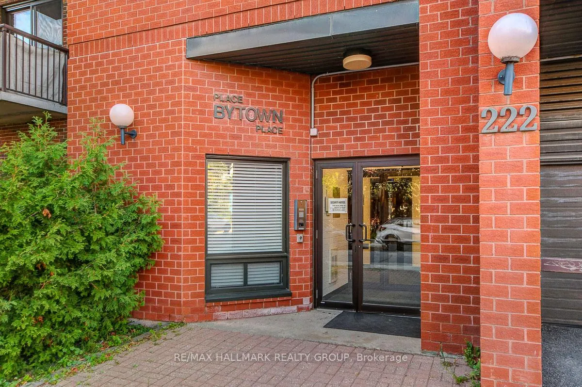 Photo 3 of Unit 504, 222 Guigues Avenue, Ottawa, Lower Town/Byward Market — HOMEH
