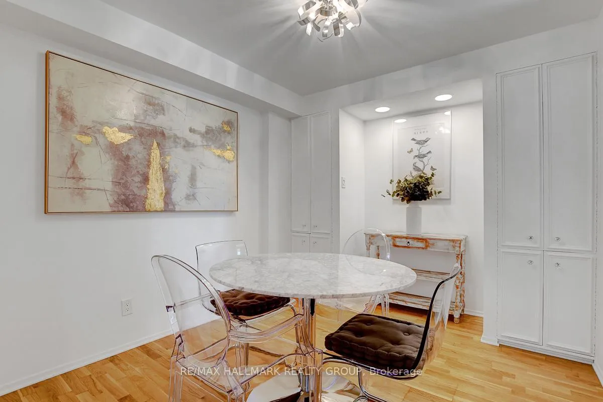 Photo 9 of Unit 504, 222 Guigues Avenue, Ottawa, Lower Town/Byward Market — HOMEH