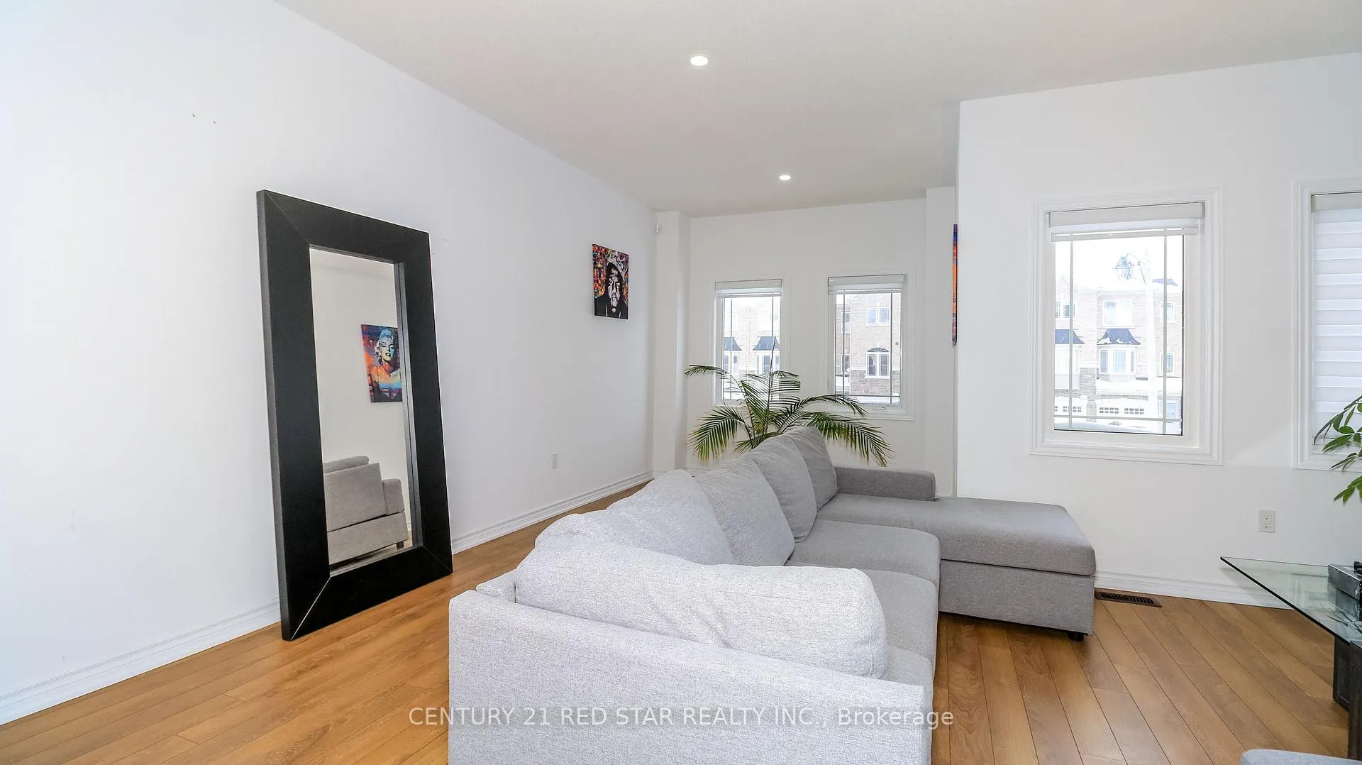 Photo 10 of 32 Milson Crescent, Essa, Angus — HOMEH