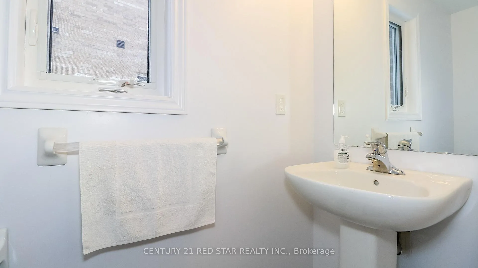 Photo 13 of 32 Milson Crescent, Essa, Angus — HOMEH