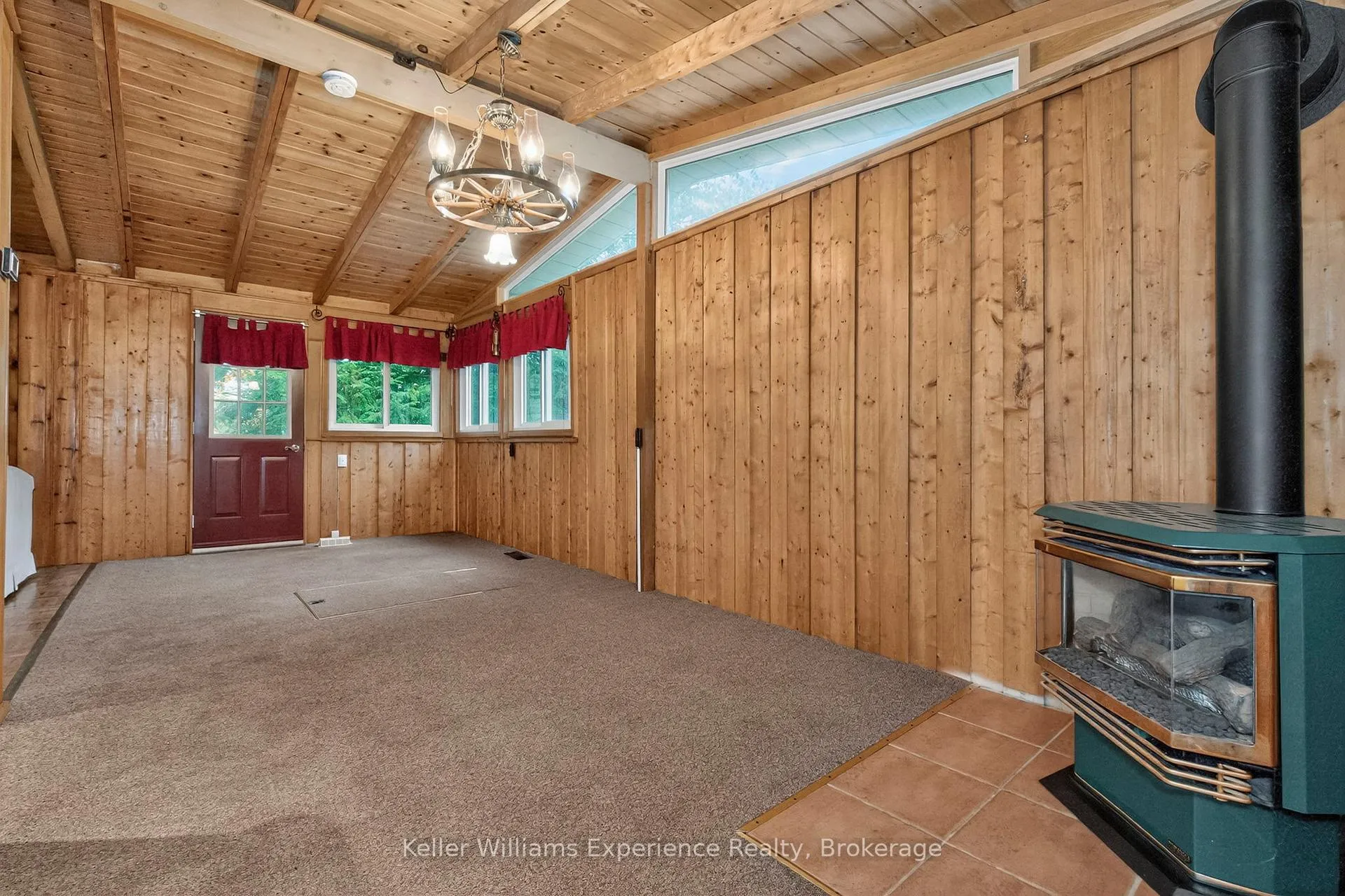 Photo 14 of 1 Wigwam Trail, Tiny, Rural Tiny — HOMEH