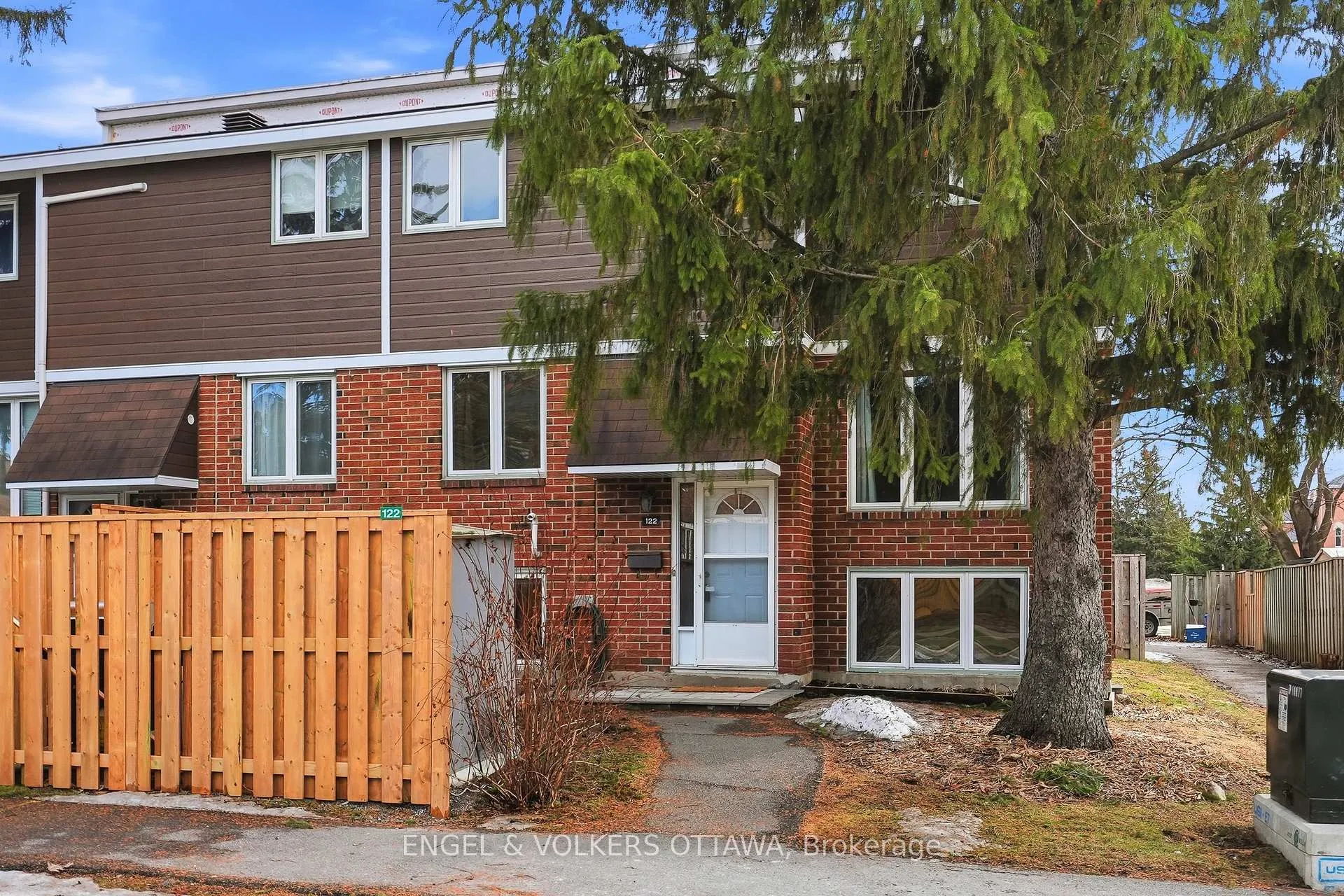Photo 1 of 122 Salter Crescent, Ottawa, Kanata - Beaverbrook — HOMEH