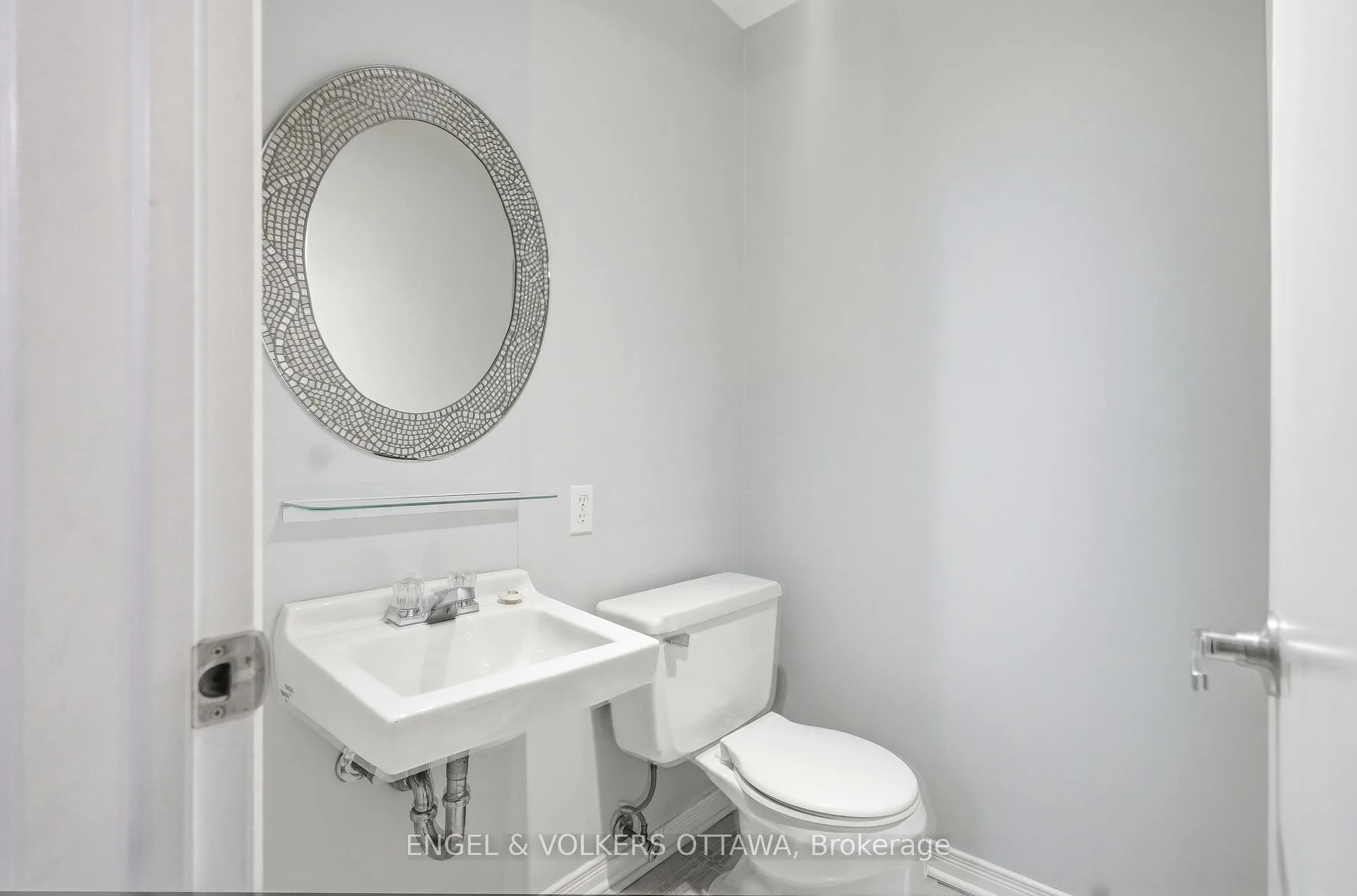 Photo 20 of 122 Salter Crescent, Ottawa, Kanata - Beaverbrook — HOMEH