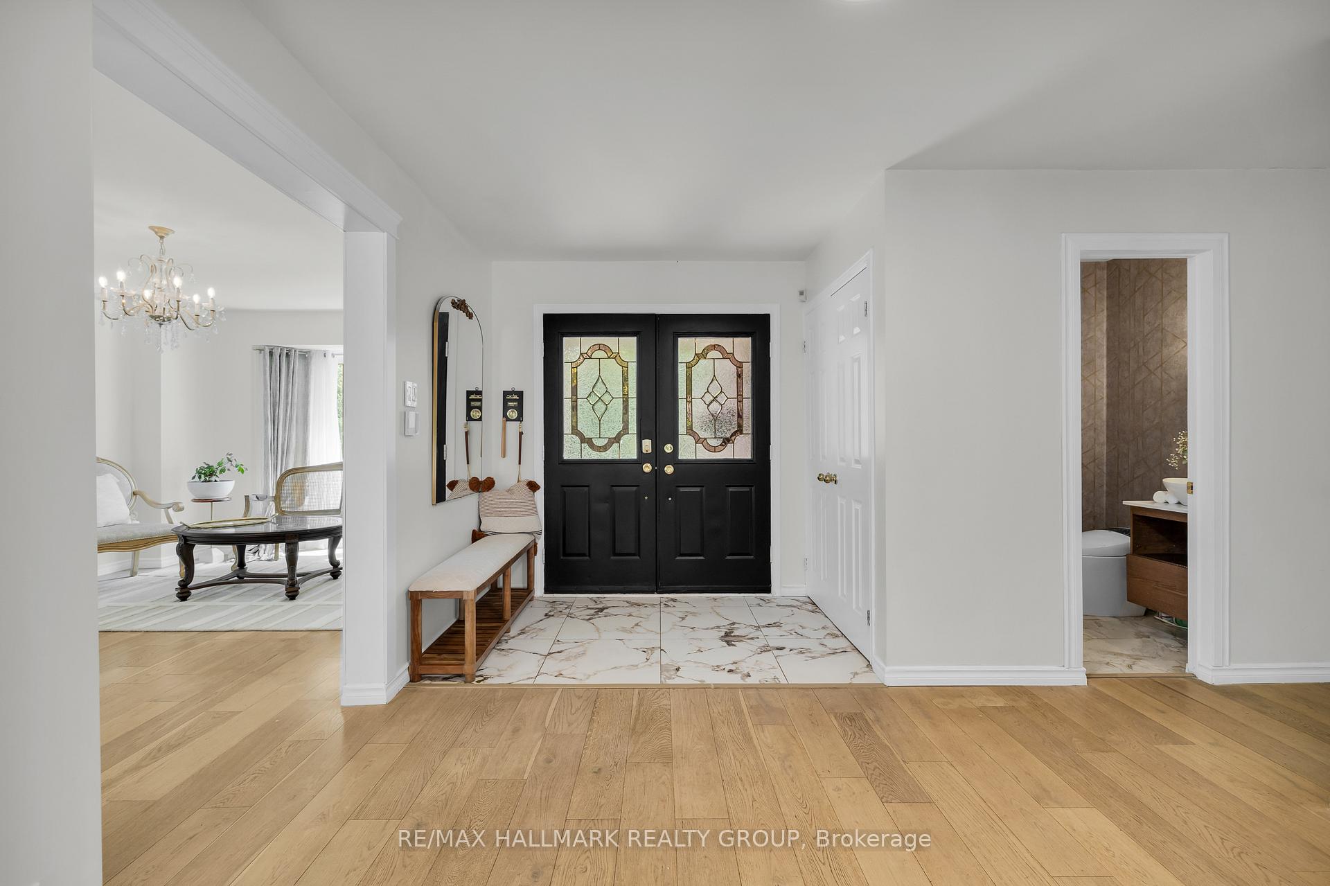 Photo 3 of 16 Allenby Road, Ottawa, Kanata - Morgan's Grant/South March — HOMEH