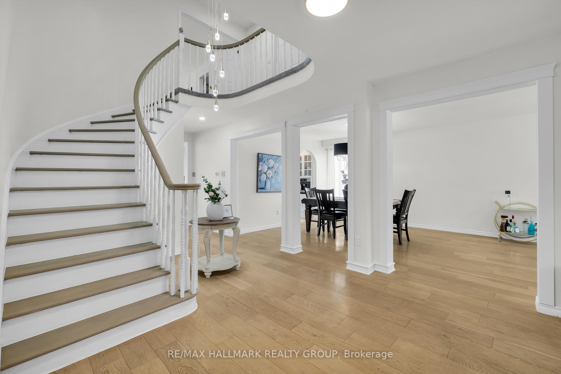 Photo 4 of 16 Allenby Road, Ottawa, Kanata - Morgan's Grant/South March — HOMEH