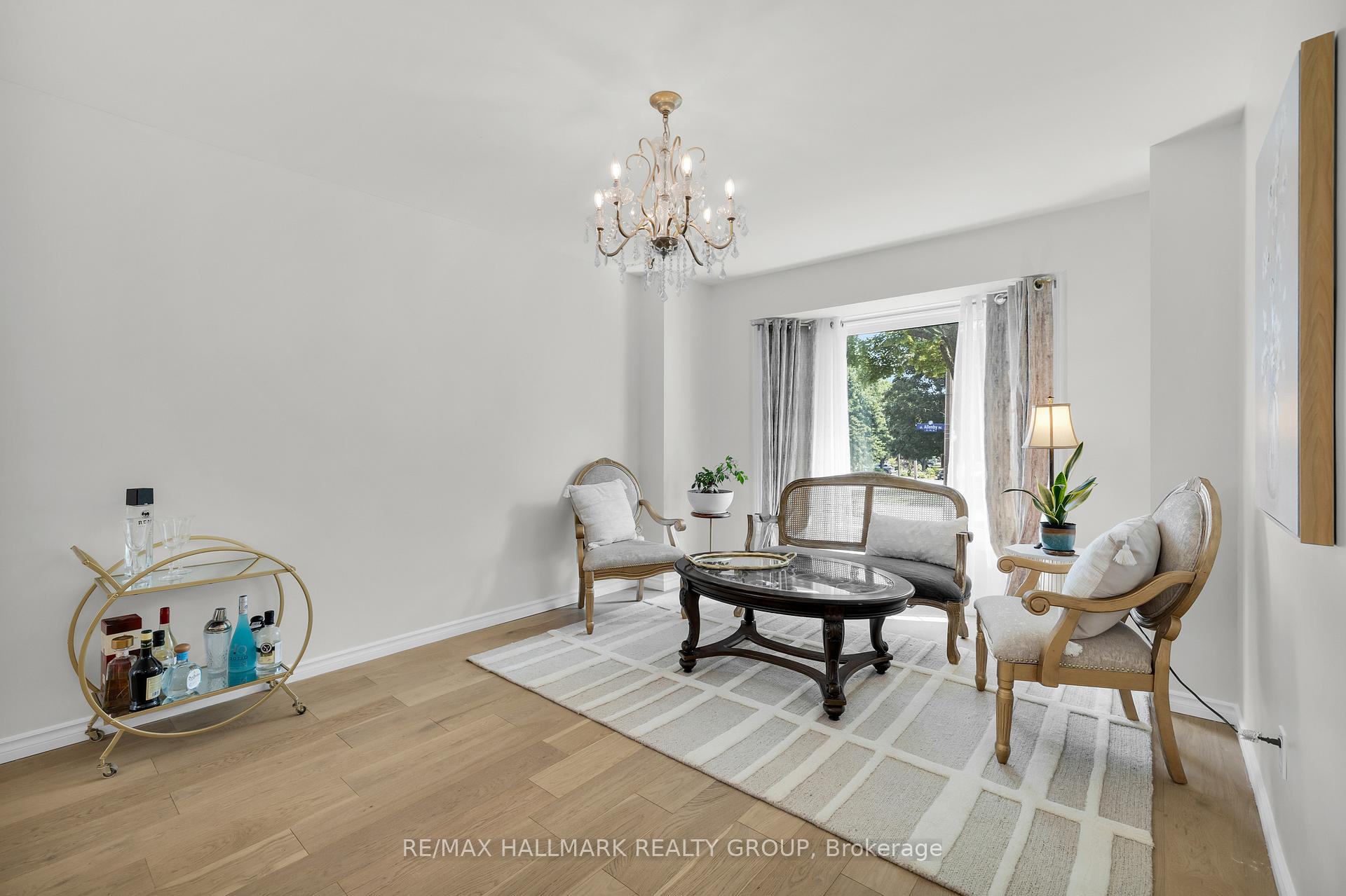 Photo 6 of 16 Allenby Road, Ottawa, Kanata - Morgan's Grant/South March — HOMEH