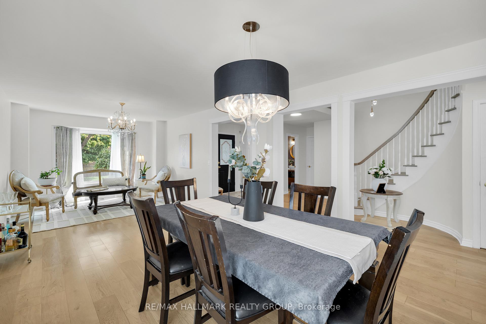 Photo 8 of 16 Allenby Road, Ottawa, Kanata - Morgan's Grant/South March — HOMEH