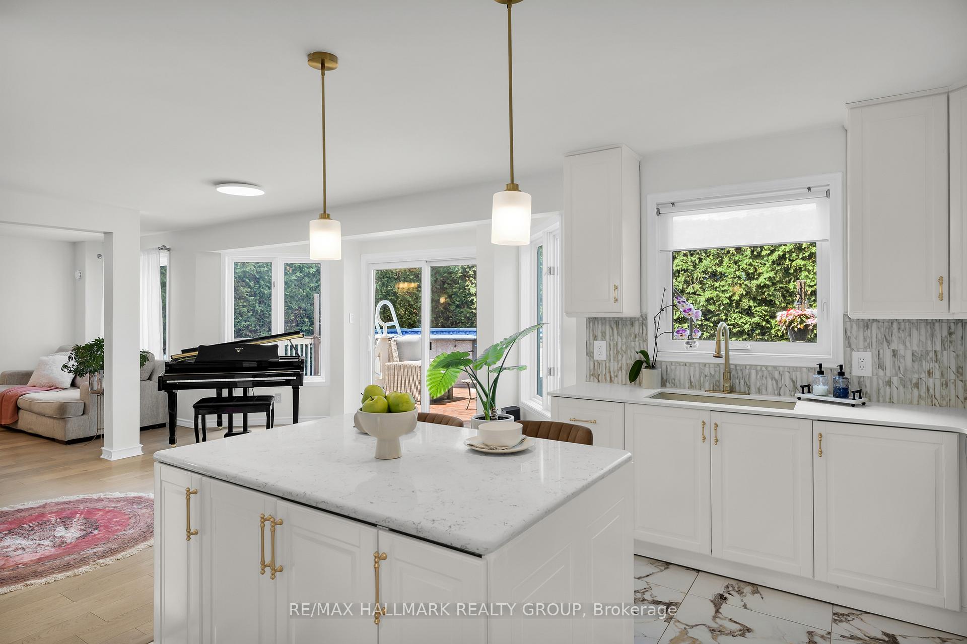 Photo 14 of 16 Allenby Road, Ottawa, Kanata - Morgan's Grant/South March — HOMEH