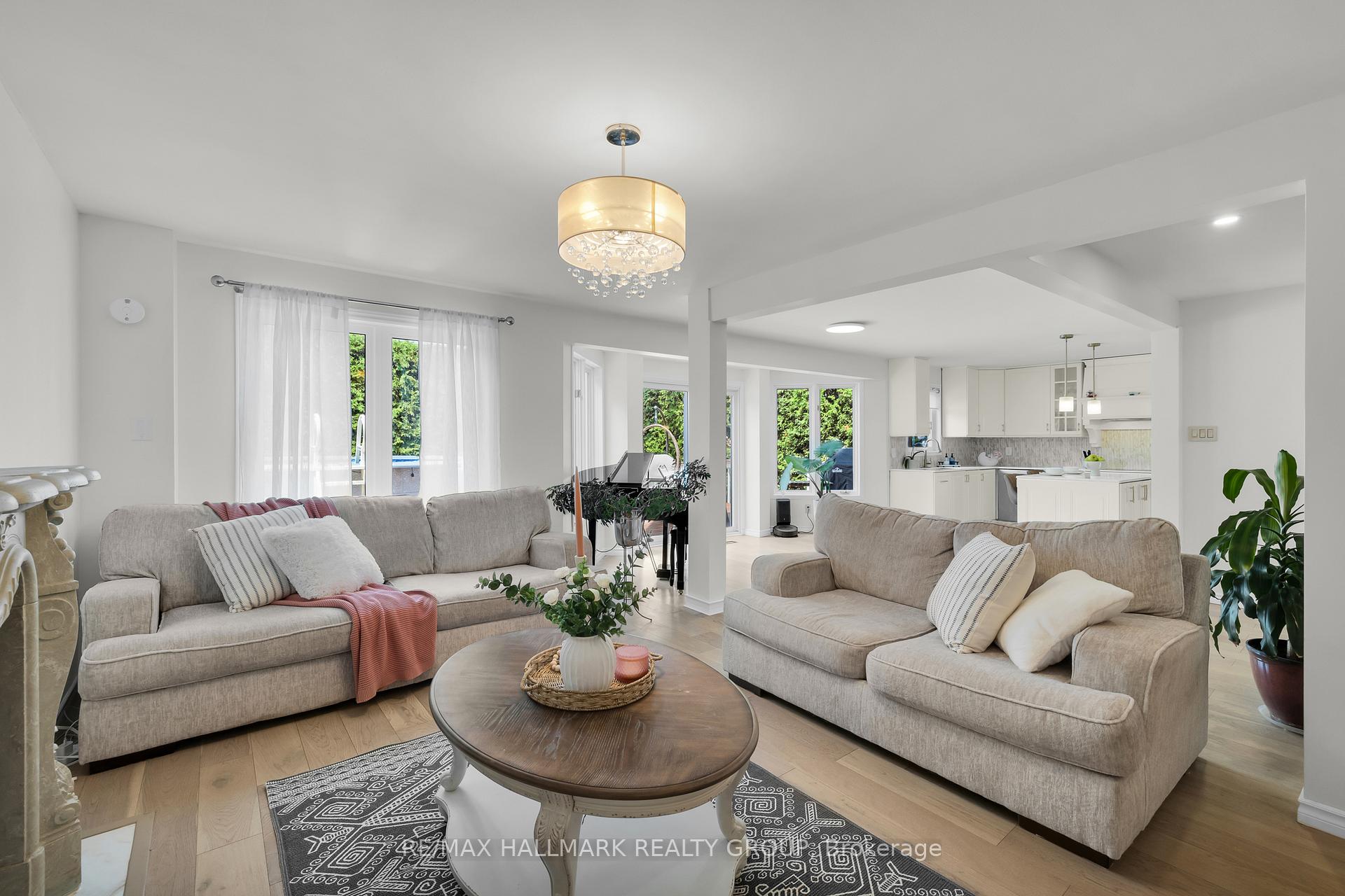 Photo 17 of 16 Allenby Road, Ottawa, Kanata - Morgan's Grant/South March — HOMEH