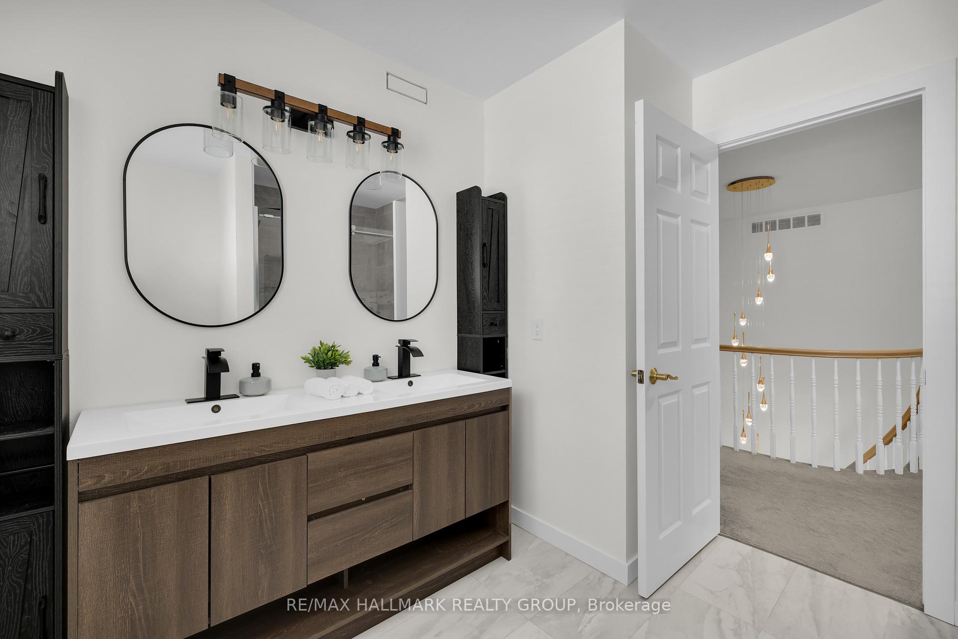 Photo 32 of 16 Allenby Road, Ottawa, Kanata - Morgan's Grant/South March — HOMEH