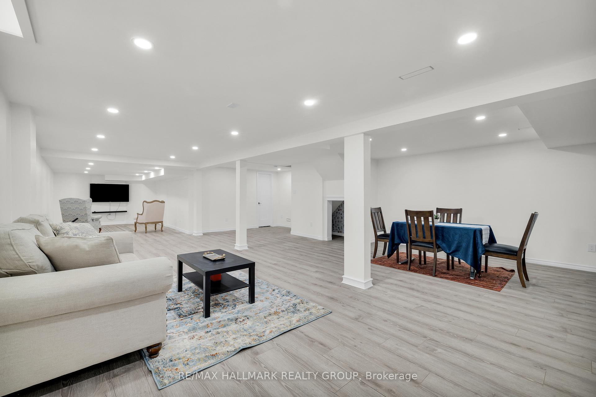 Photo 35 of 16 Allenby Road, Ottawa, Kanata - Morgan's Grant/South March — HOMEH
