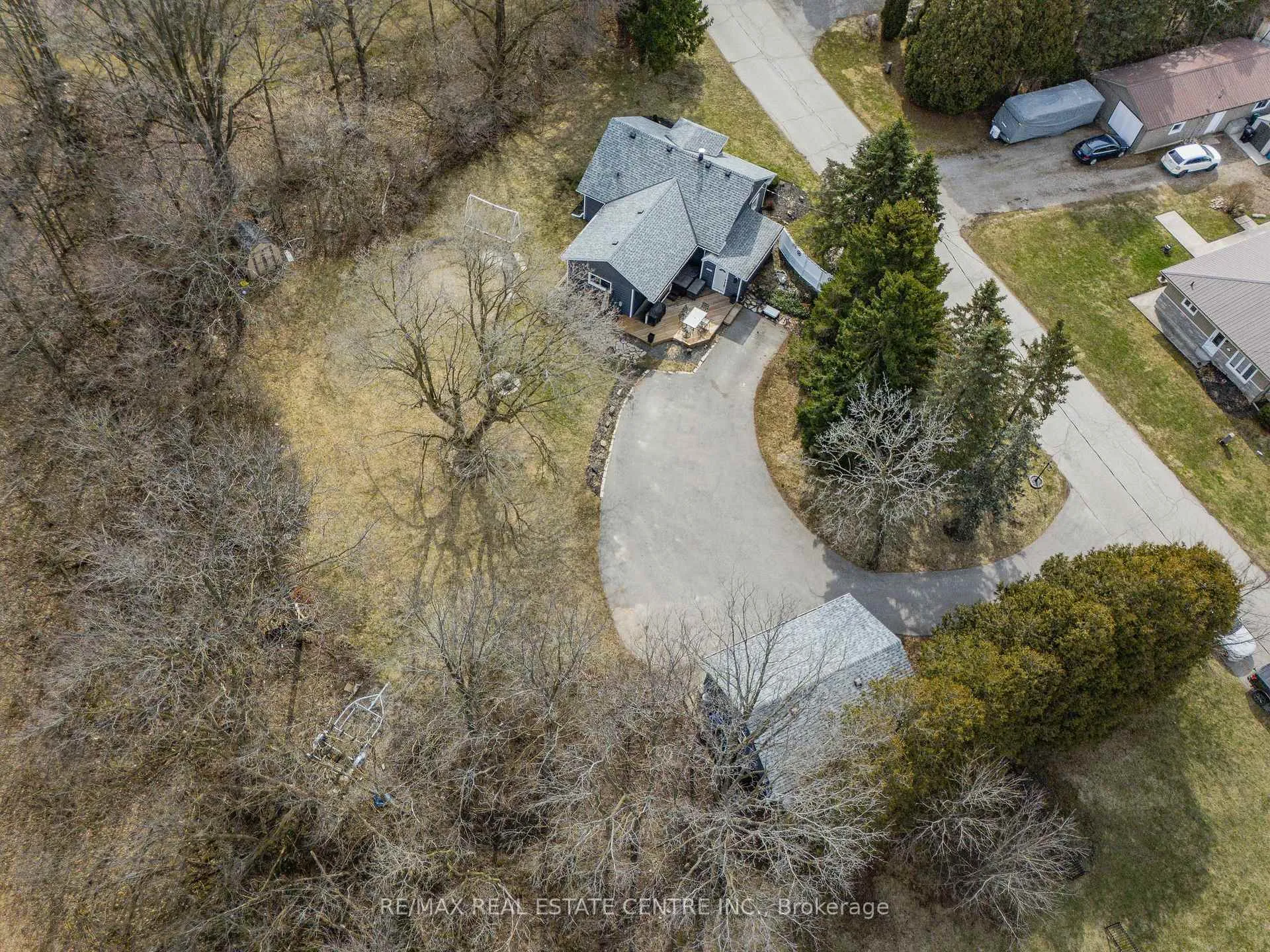 Photo 46 of 1 Hughson Street, North Dumfries — HOMEH
