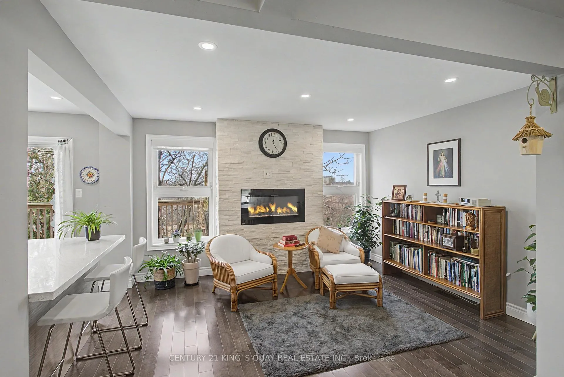 Photo 11 of 34 Palmer Drive, Ajax, Central — HOMEH