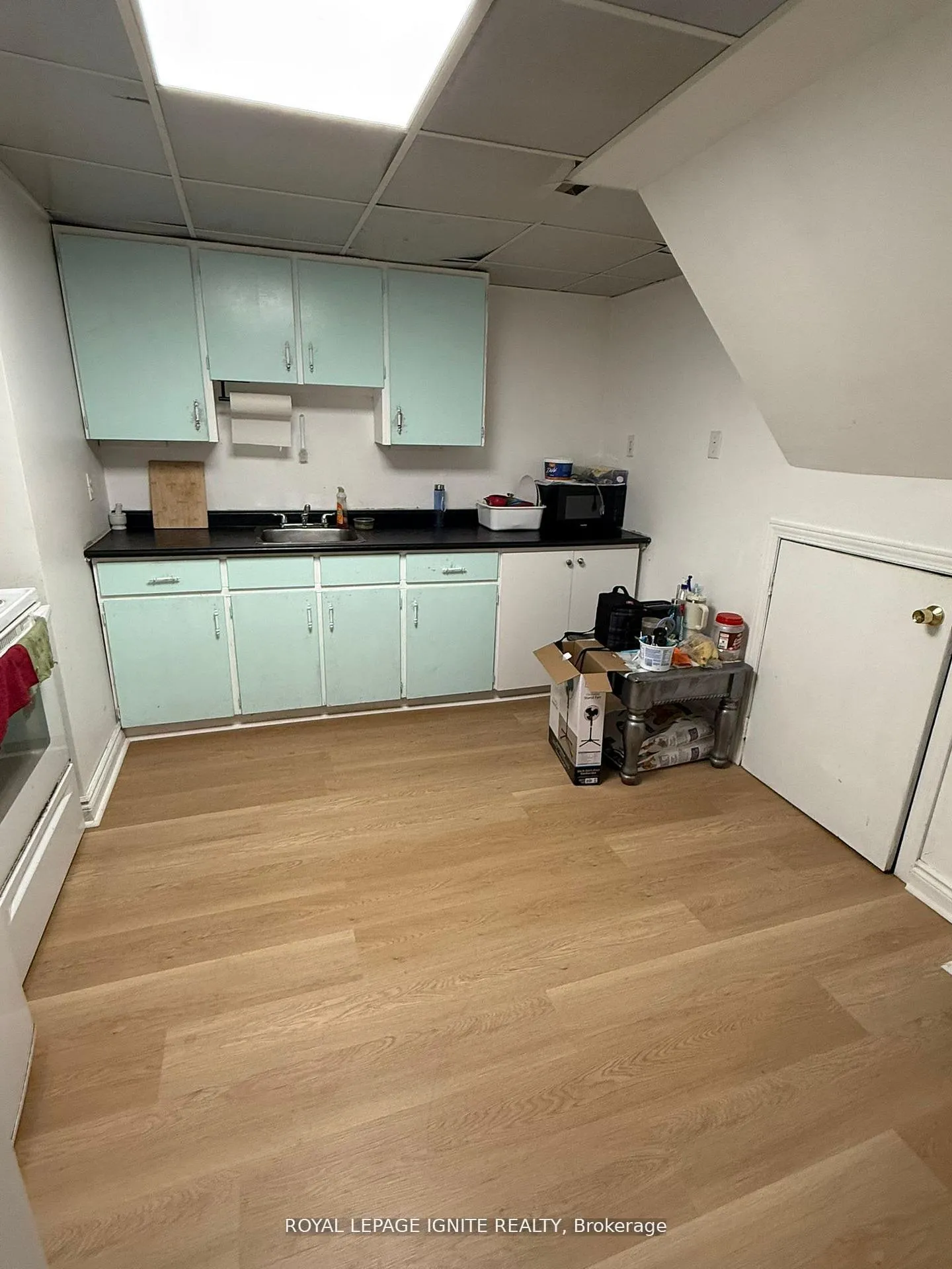 Photo 3 of Unit Bsmt, 92 Bobmar Road, Scarborough, Highland Creek — HOMEH