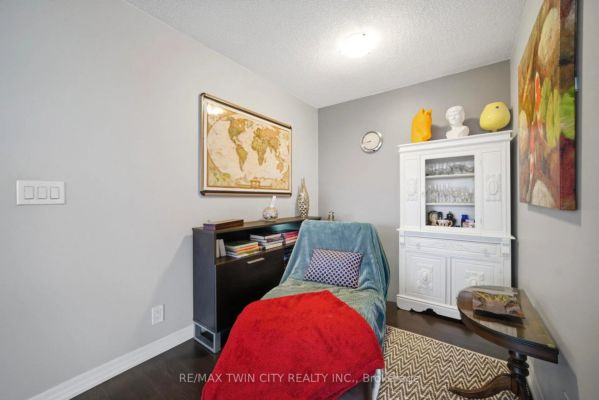 Photo 14 of Unit 1507, 1940 Ironstone Drive, Burlington, Uptown — HOMEH