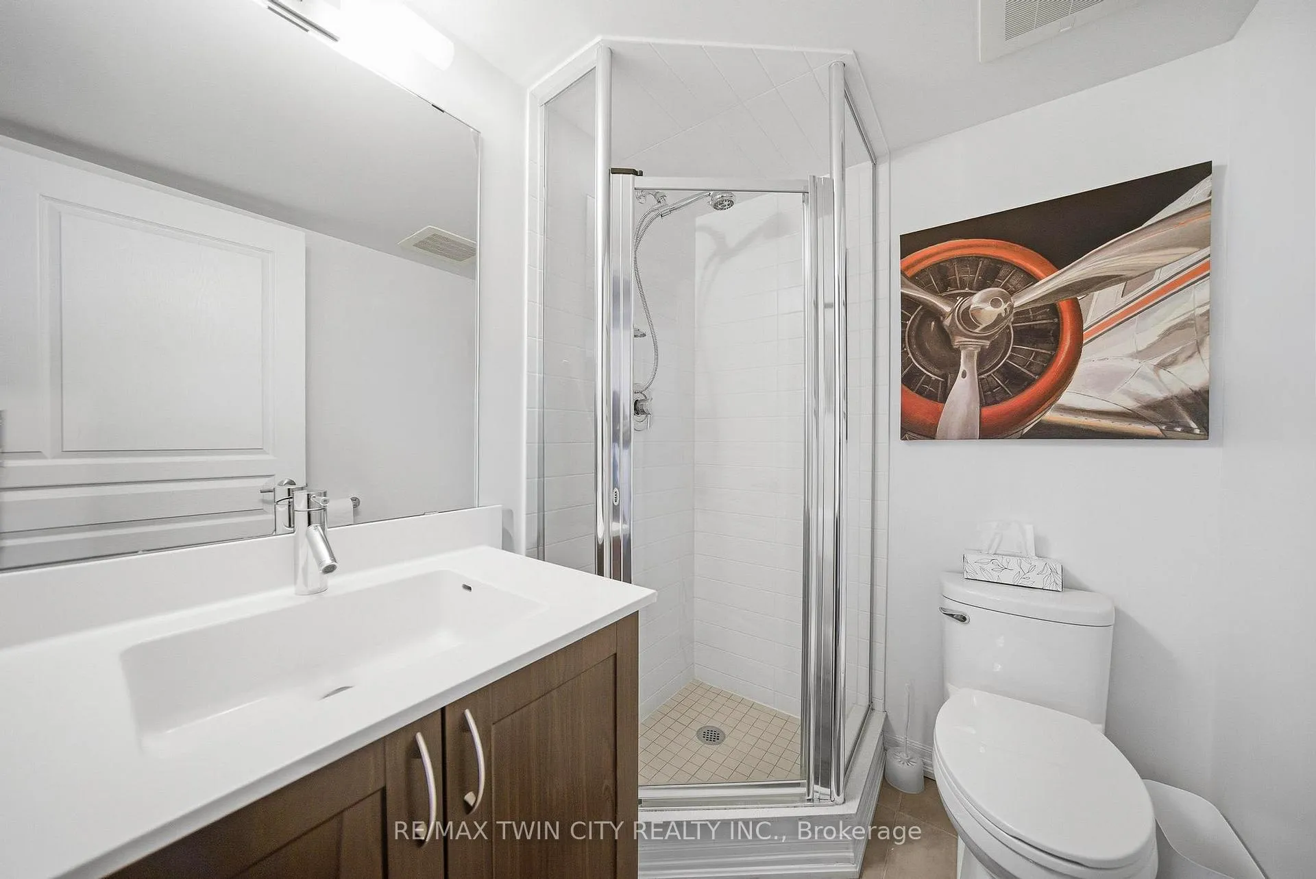 Photo 24 of Unit 1507, 1940 Ironstone Drive, Burlington, Uptown — HOMEH