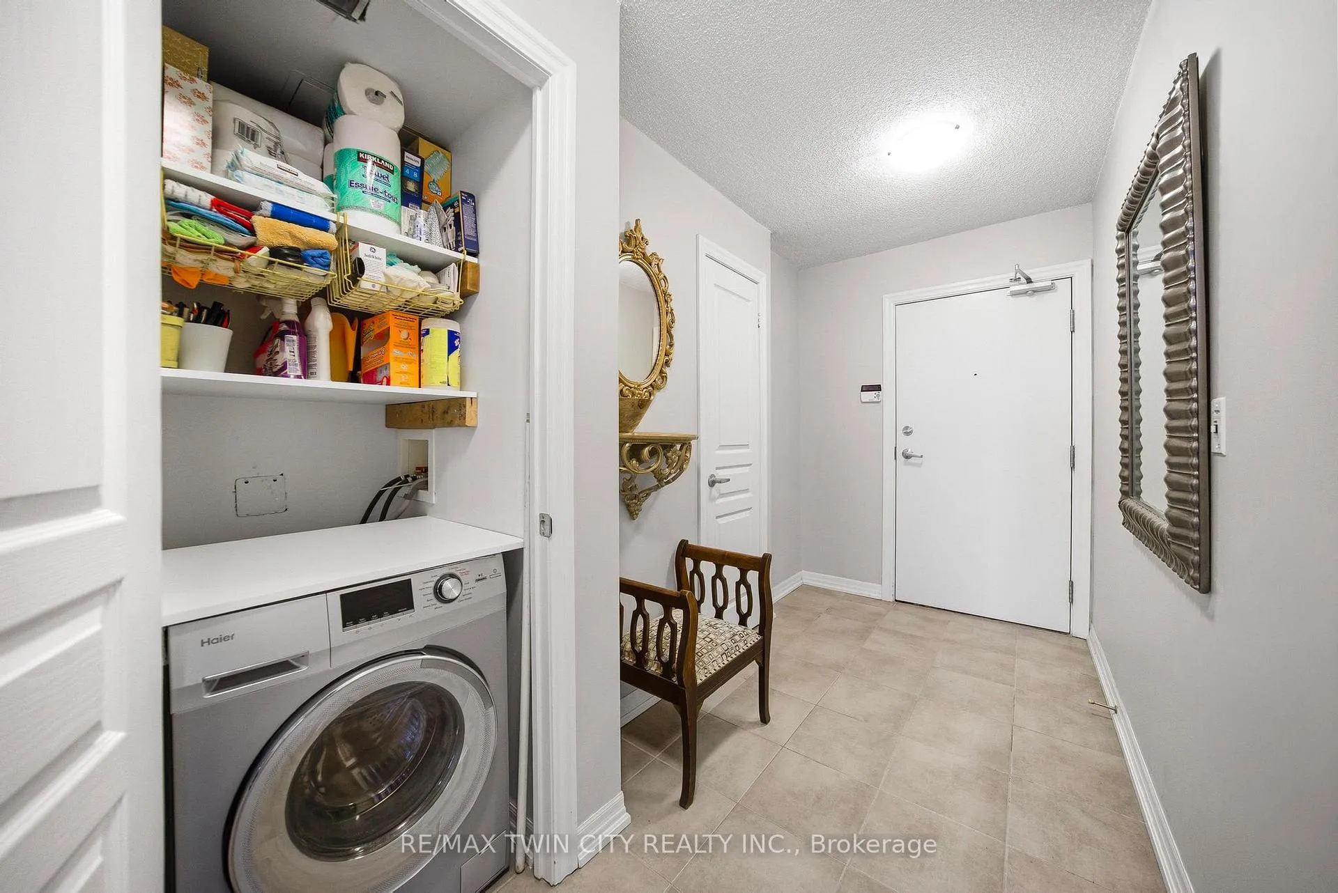 Photo 26 of Unit 1507, 1940 Ironstone Drive, Burlington, Uptown — HOMEH