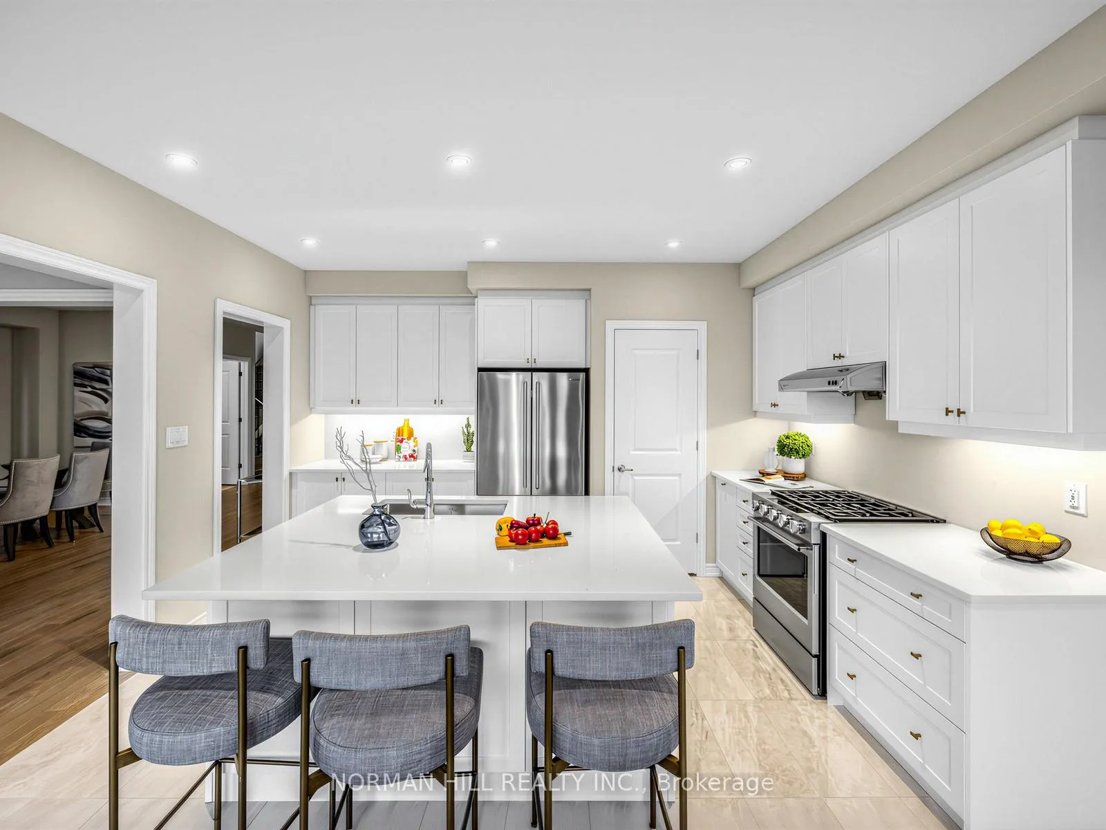 Photo 8 of 120 Antibes Drive, Brampton, Credit Valley — HOMEH