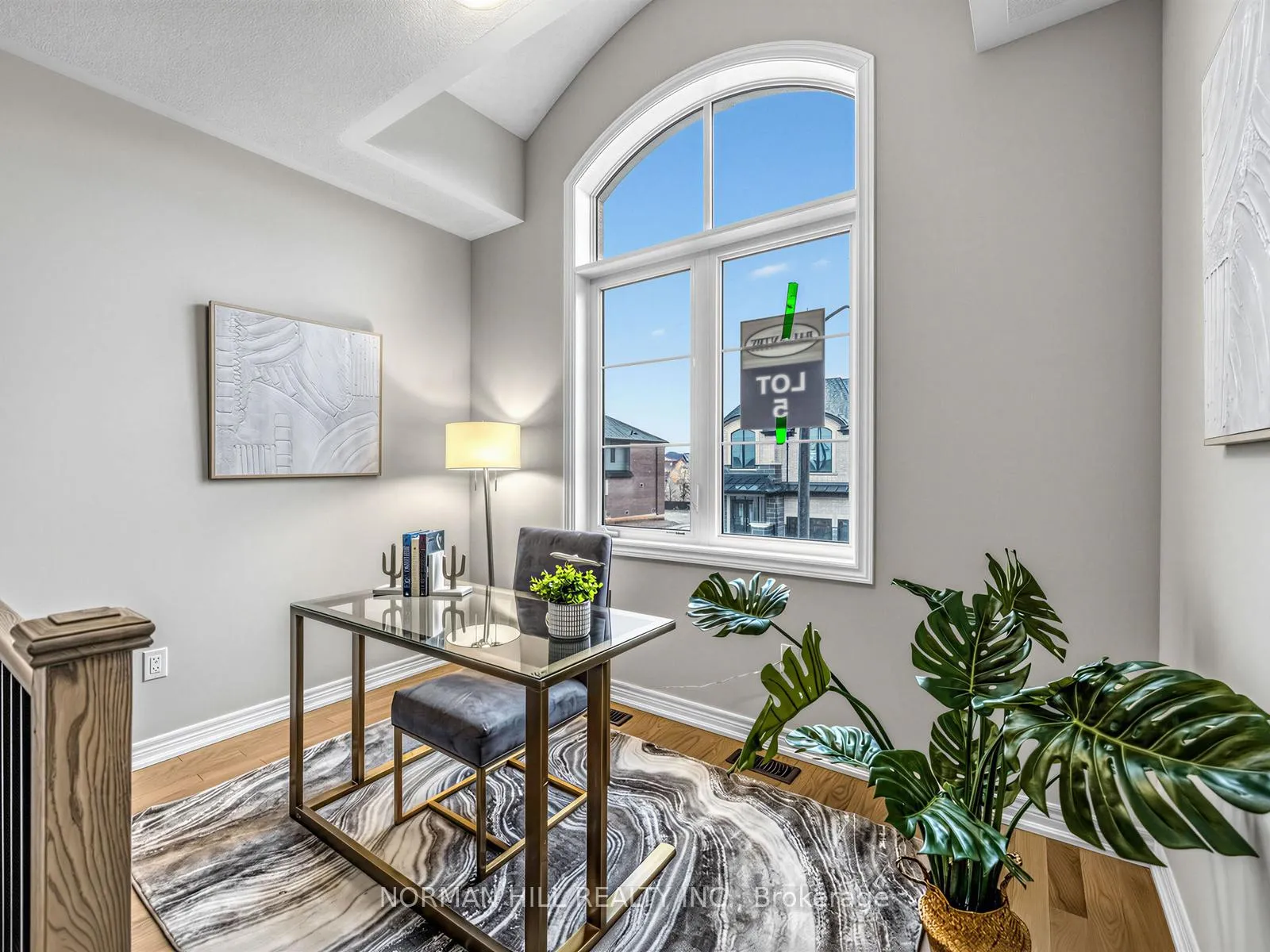 Photo 9 of 120 Antibes Drive, Brampton, Credit Valley — HOMEH