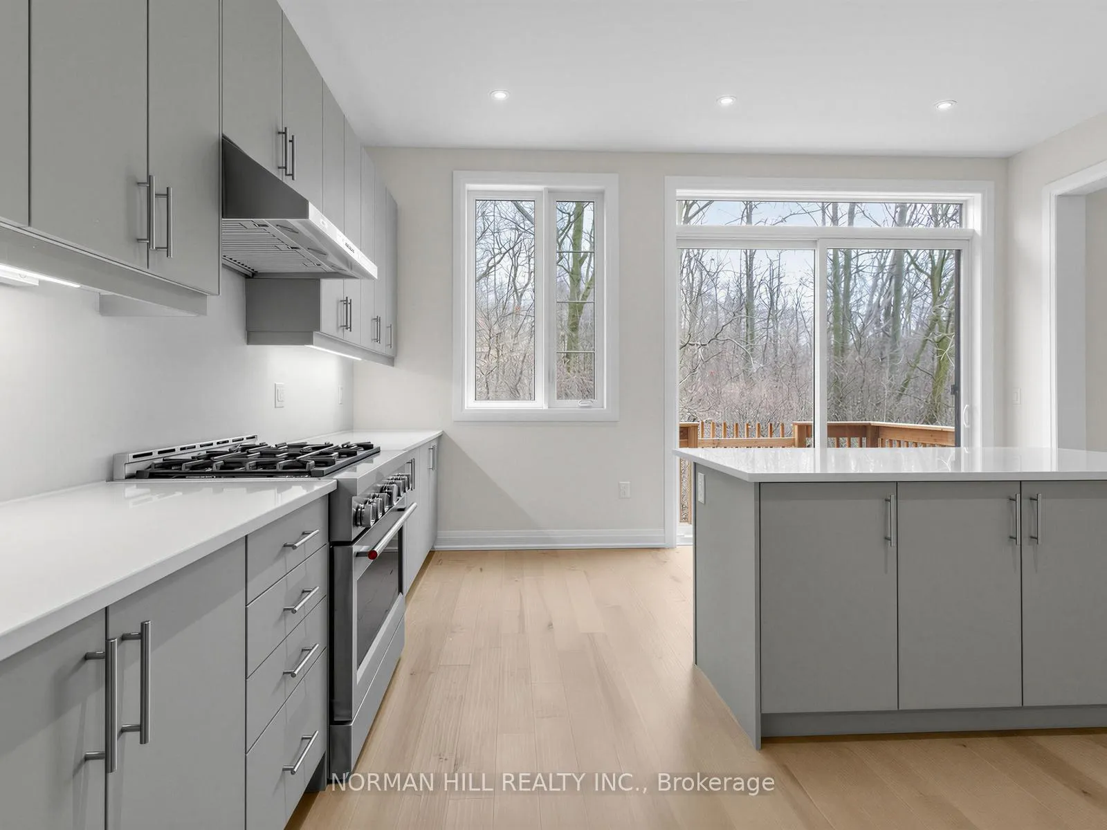 Photo 6 of 123 Antibes Drive, Brampton, Credit Valley — HOMEH