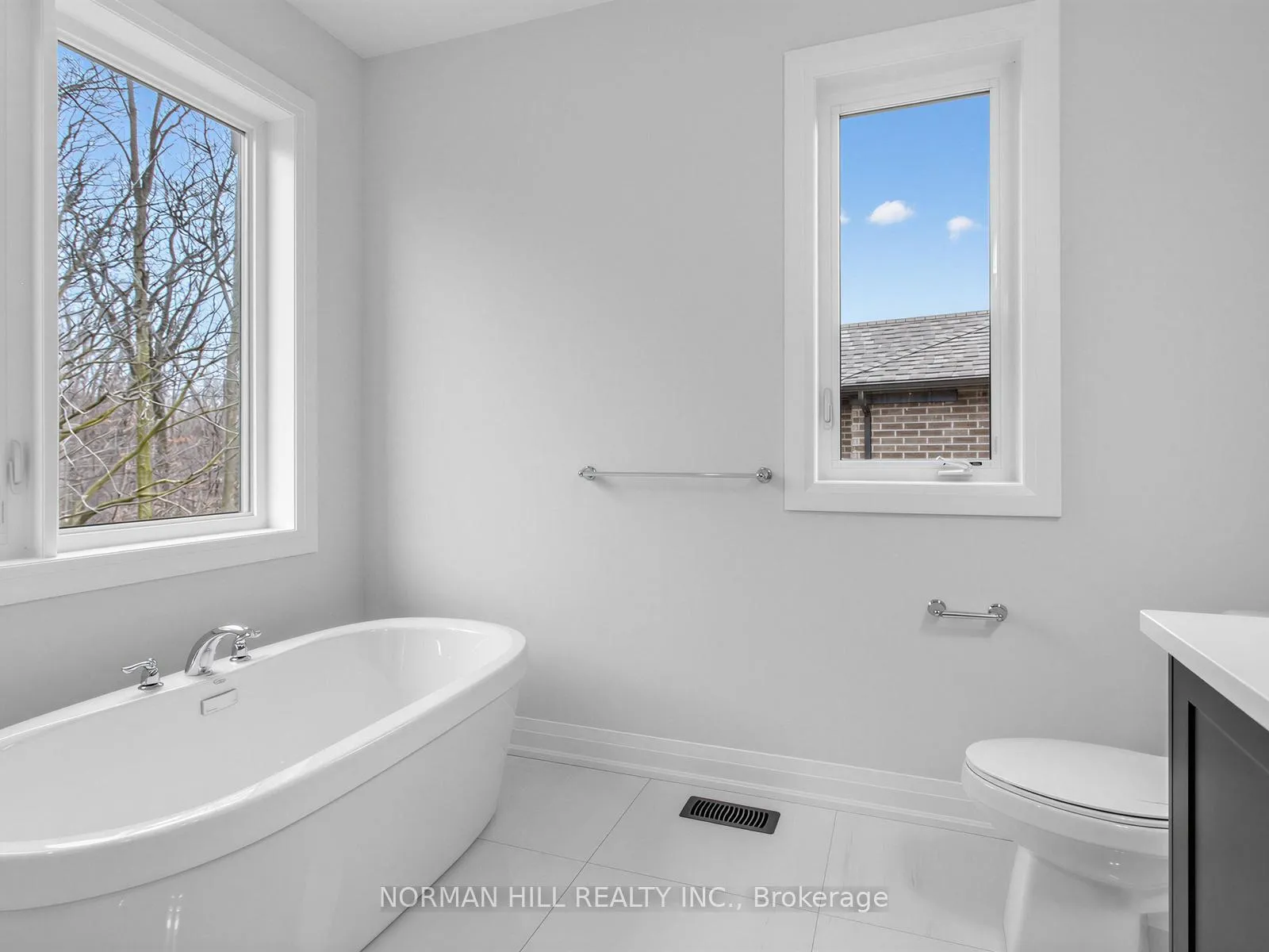 Photo 16 of 123 Antibes Drive, Brampton, Credit Valley — HOMEH