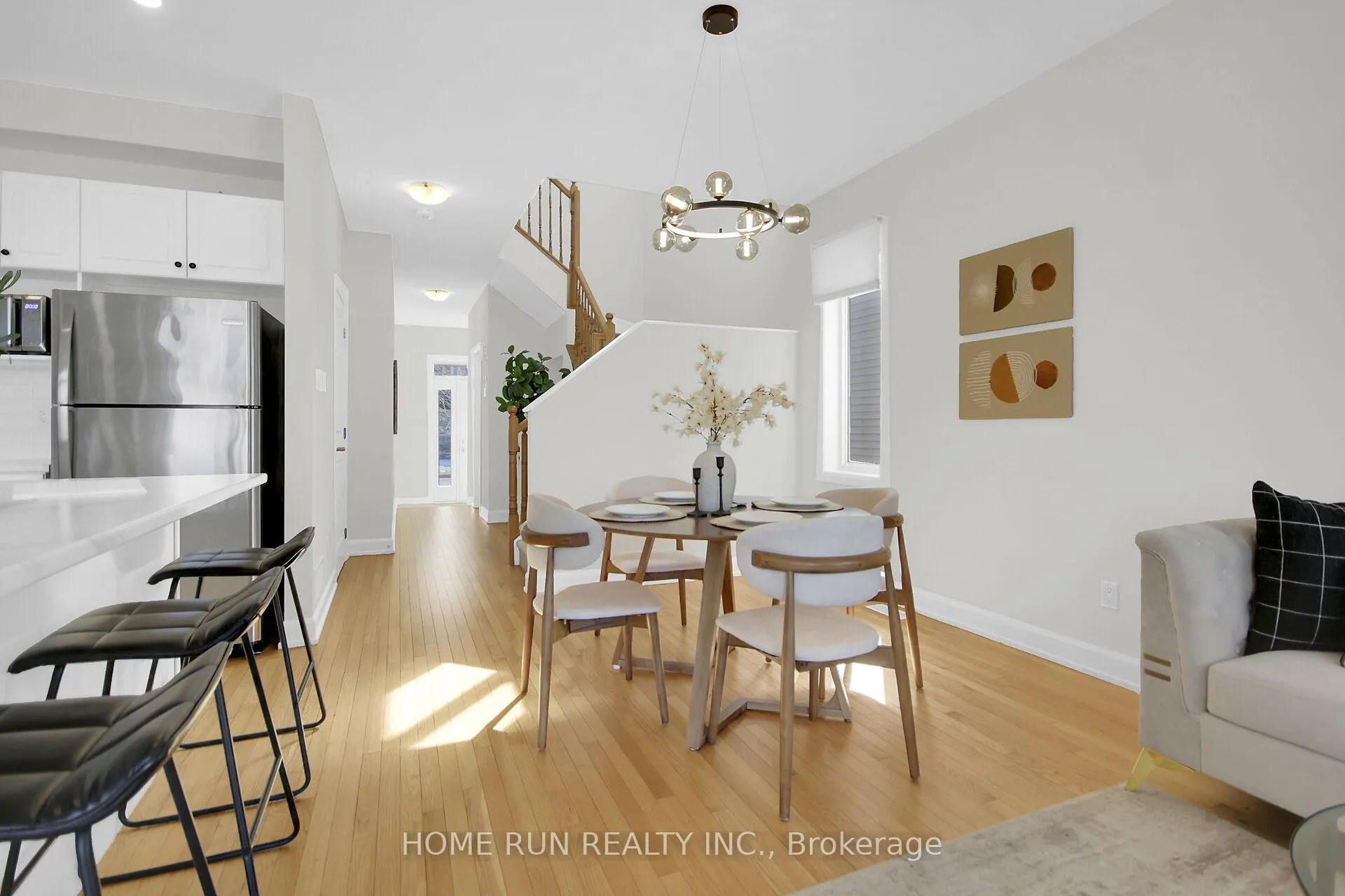 Photo 13 of 157 Bending Way, Ottawa, Barrhaven - Hearts Desire — HOMEH