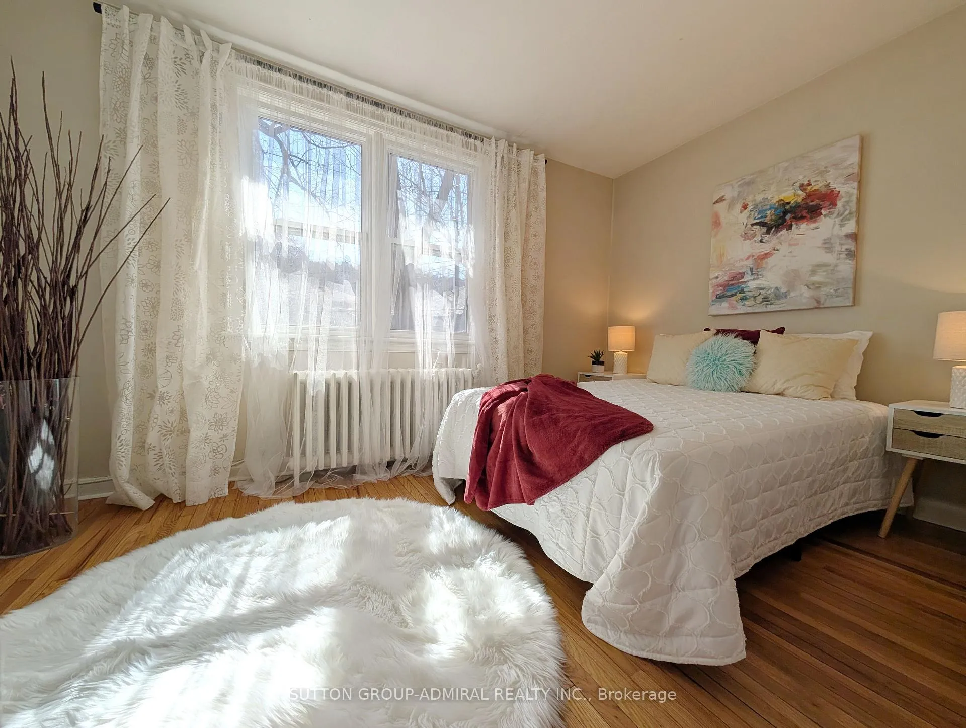 Photo 7 of 164 Wentworth Street S, Hamilton, Stinson — HOMEH