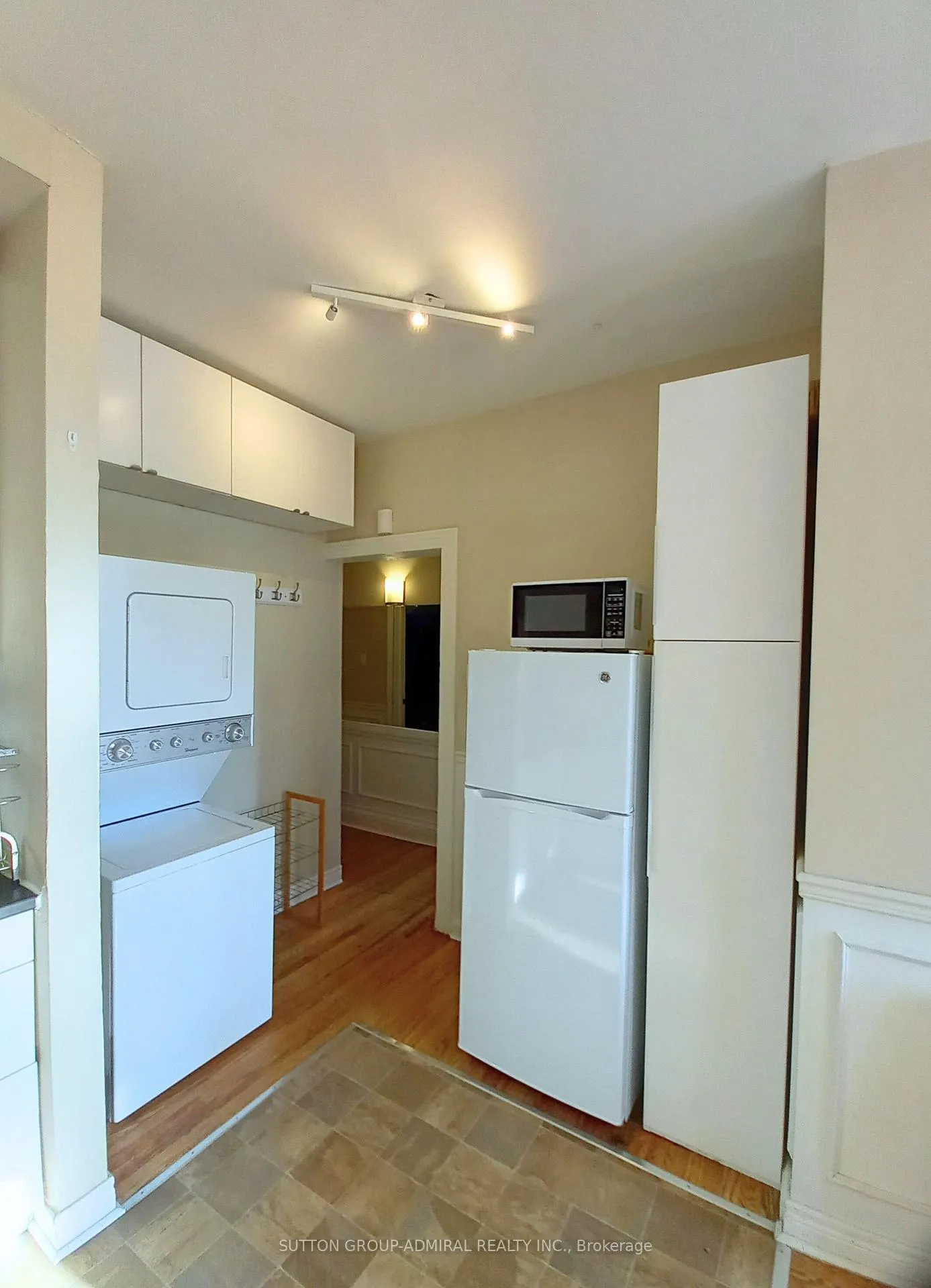 Photo 19 of 164 Wentworth Street S, Hamilton, Stinson — HOMEH