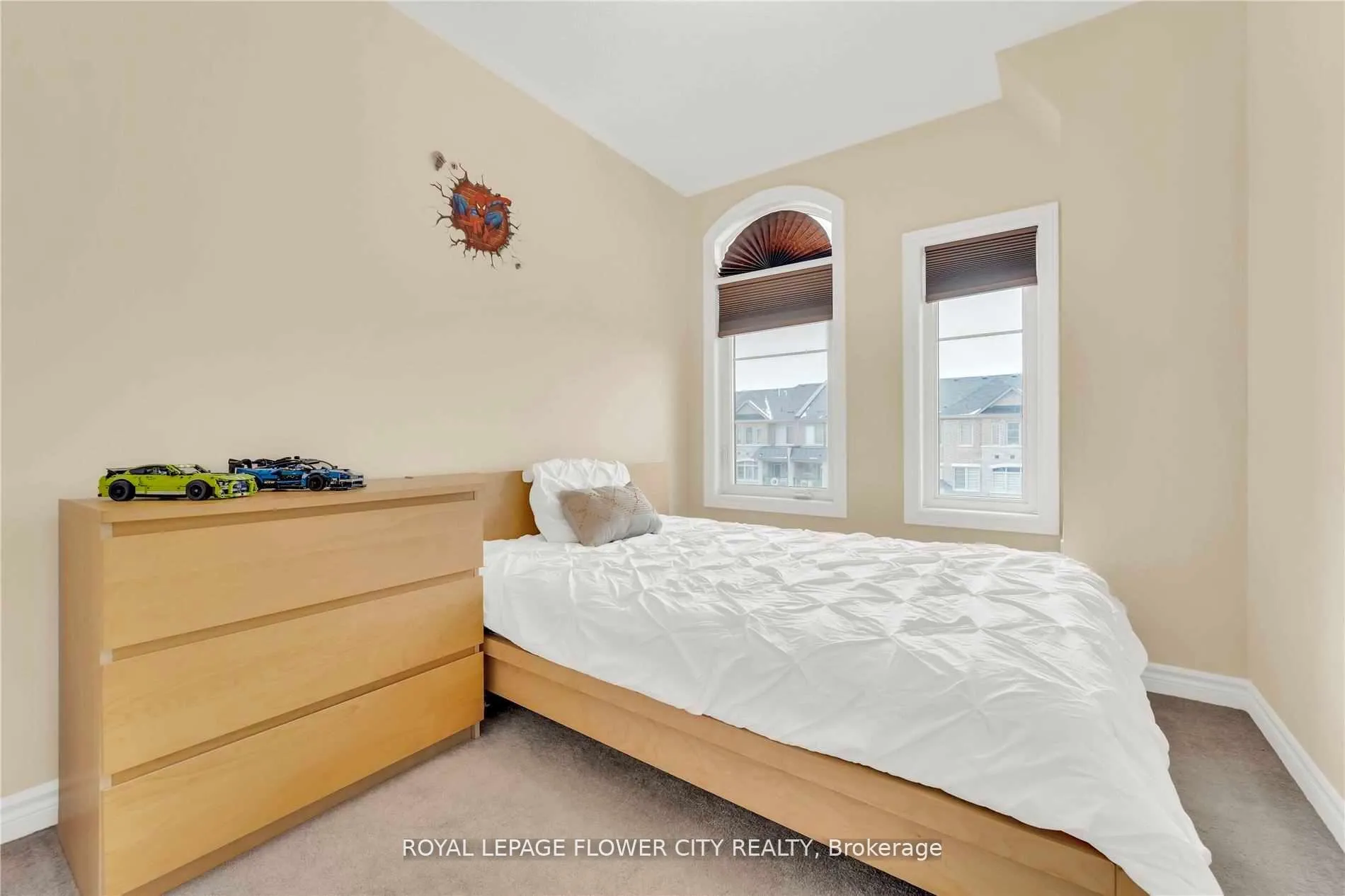 Photo 13 of Unit 182, 200 veteran Drive, Brampton, Northwest Sandalwood Parkway — HOMEH