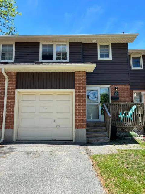 Front of Unit 28, 19 MacPherson Avenue W