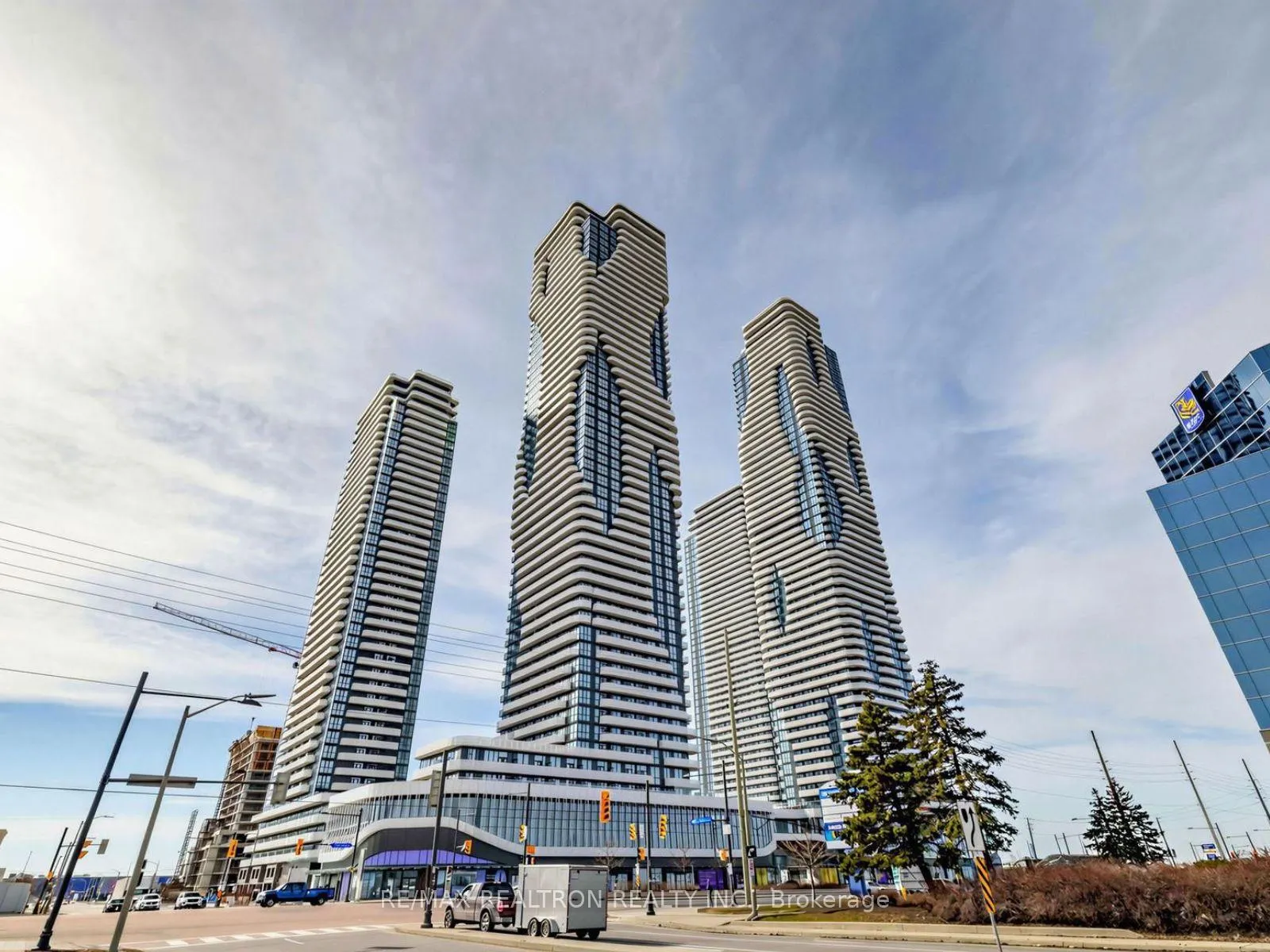 Photo 1 of Unit 1811, 8 Interchange Way, Vaughan, Vaughan Corporate Centre — HOMEH