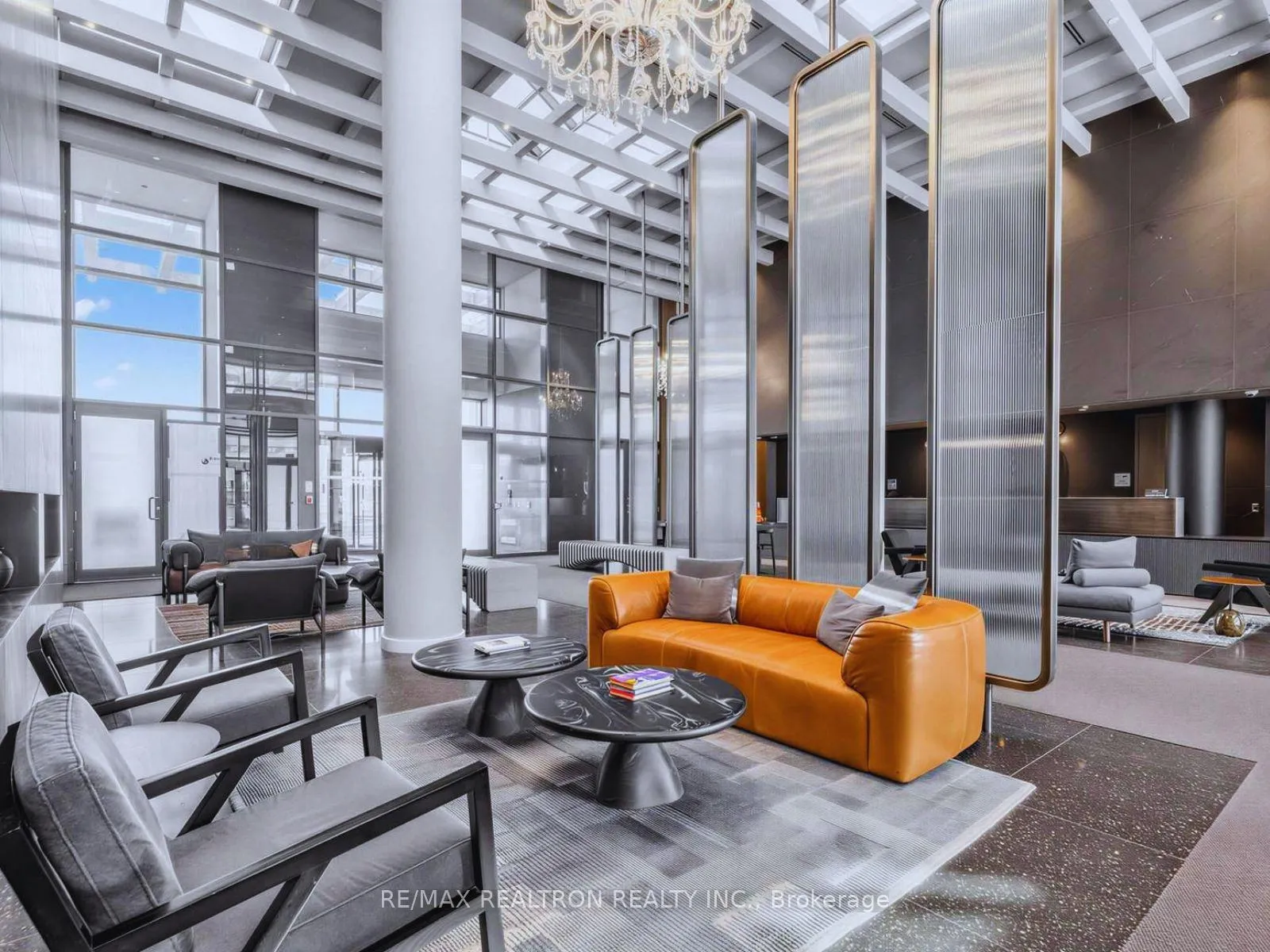 Photo 2 of Unit 1811, 8 Interchange Way, Vaughan, Vaughan Corporate Centre — HOMEH