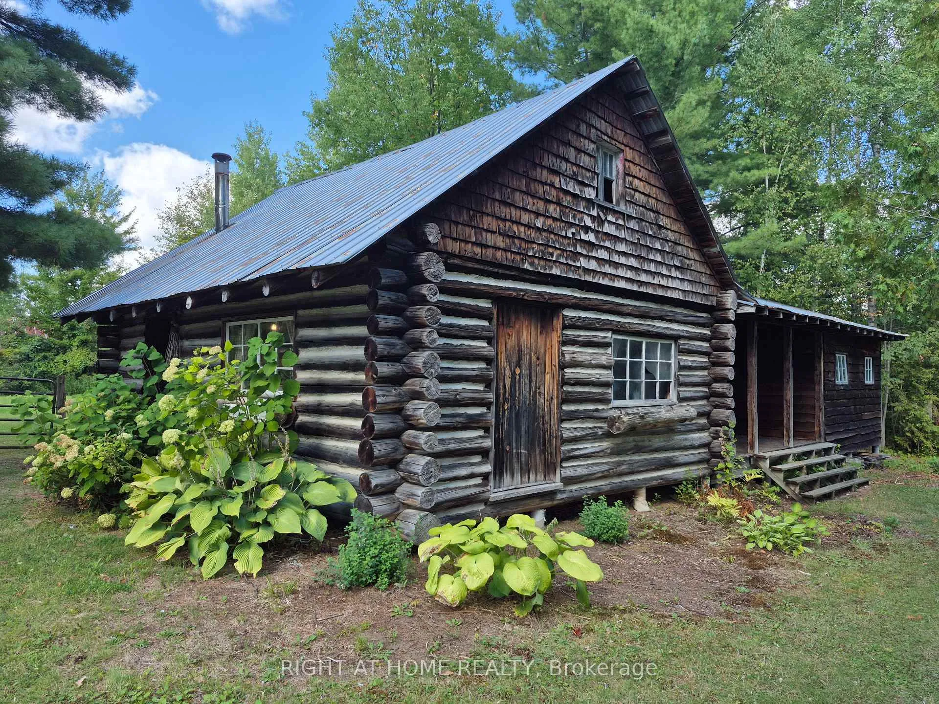 Photo 9 of 326 Calabogie Road, McNab/Braeside, Mcnab/Braeside Twps — HOMEH