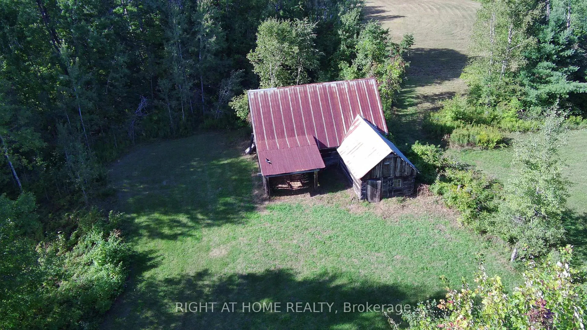 Photo 16 of 326 Calabogie Road, McNab/Braeside, Mcnab/Braeside Twps — HOMEH