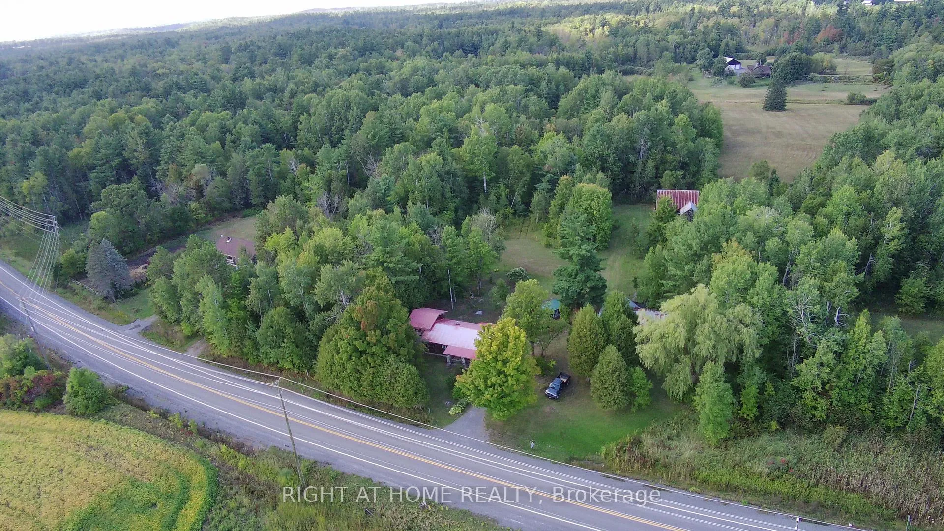 Photo 23 of 326 Calabogie Road, McNab/Braeside, Mcnab/Braeside Twps — HOMEH