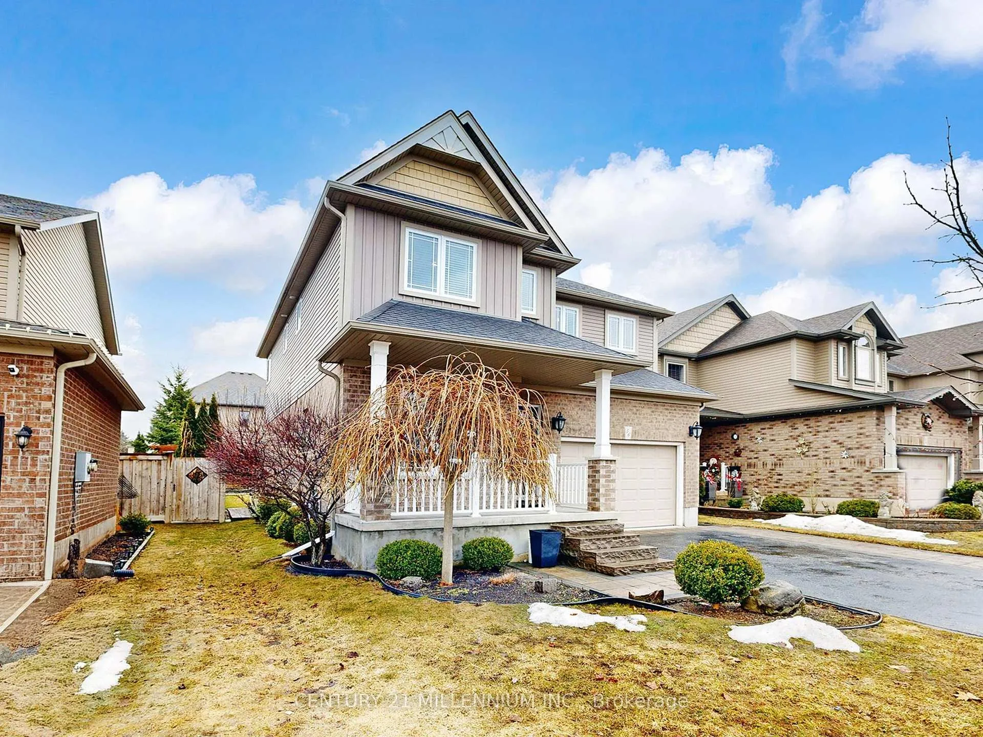 Photo 2 of 56 Irwin Crescent, New Tecumseth, Alliston — HOMEH