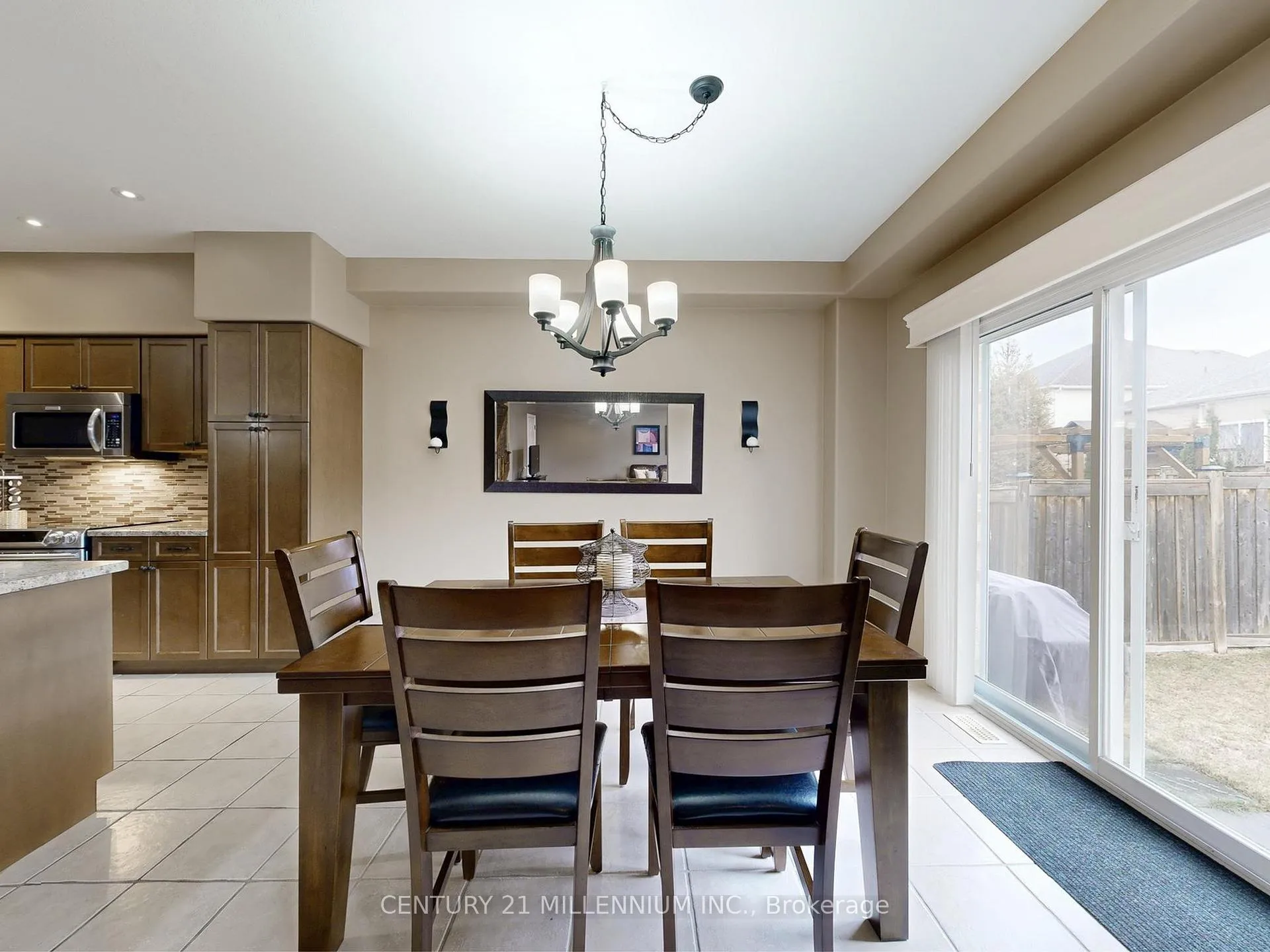 Photo 15 of 56 Irwin Crescent, New Tecumseth, Alliston — HOMEH