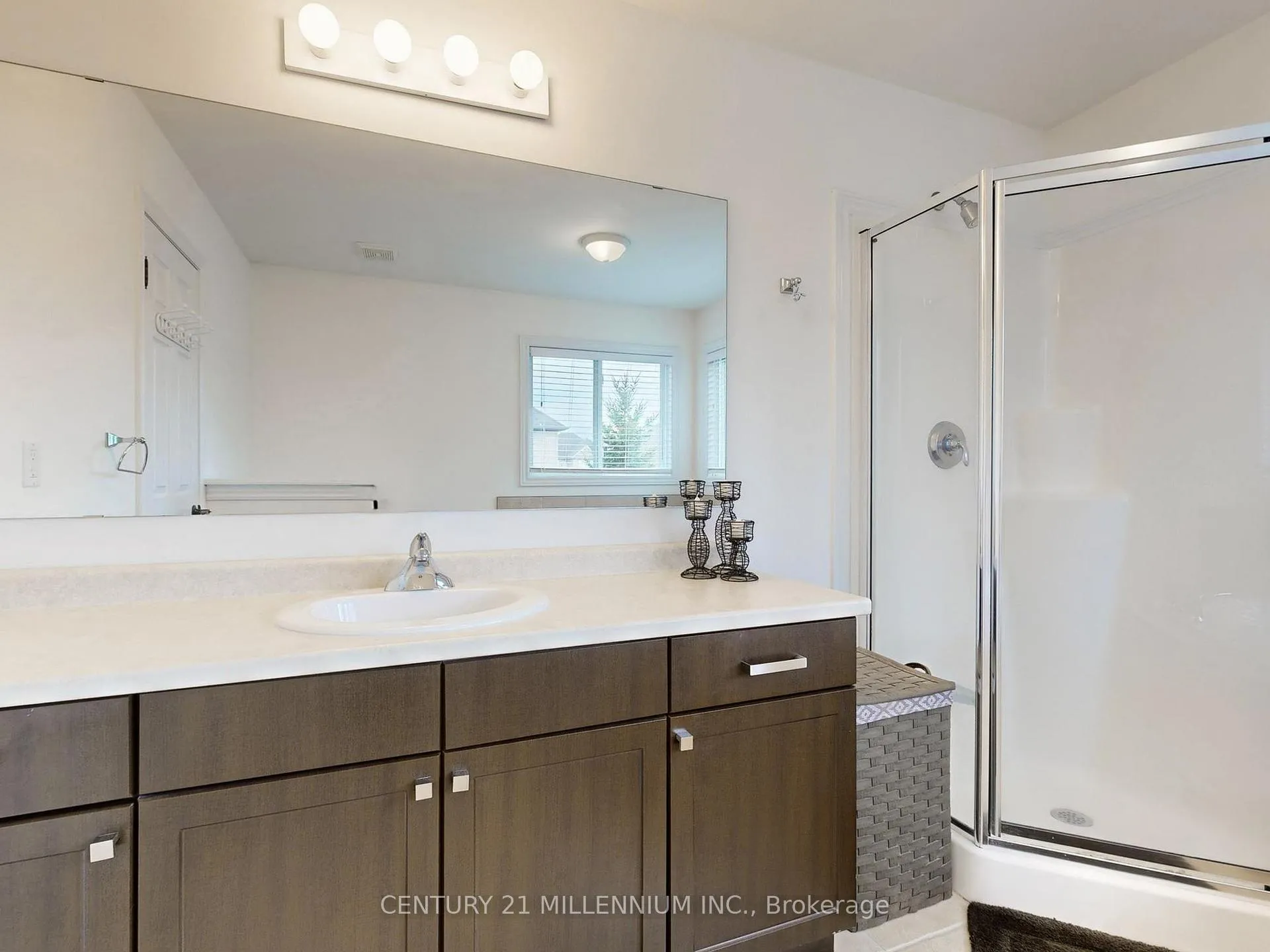 Photo 27 of 56 Irwin Crescent, New Tecumseth, Alliston — HOMEH