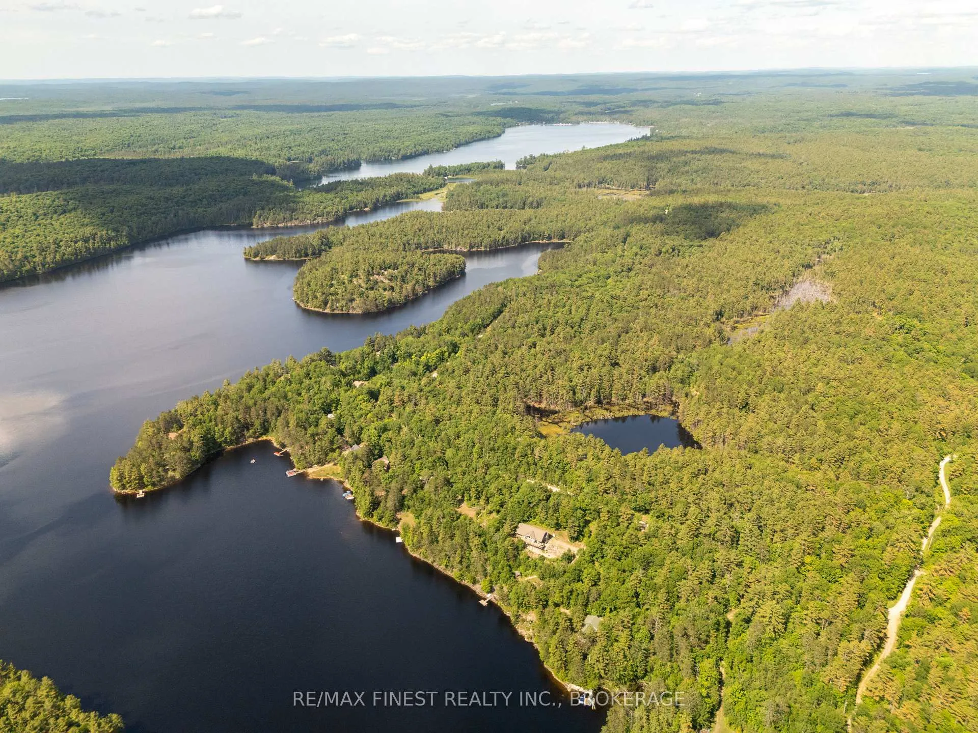 Photo 16 of 2092 Beach Road, Frontenac, Frontenac North — HOMEH