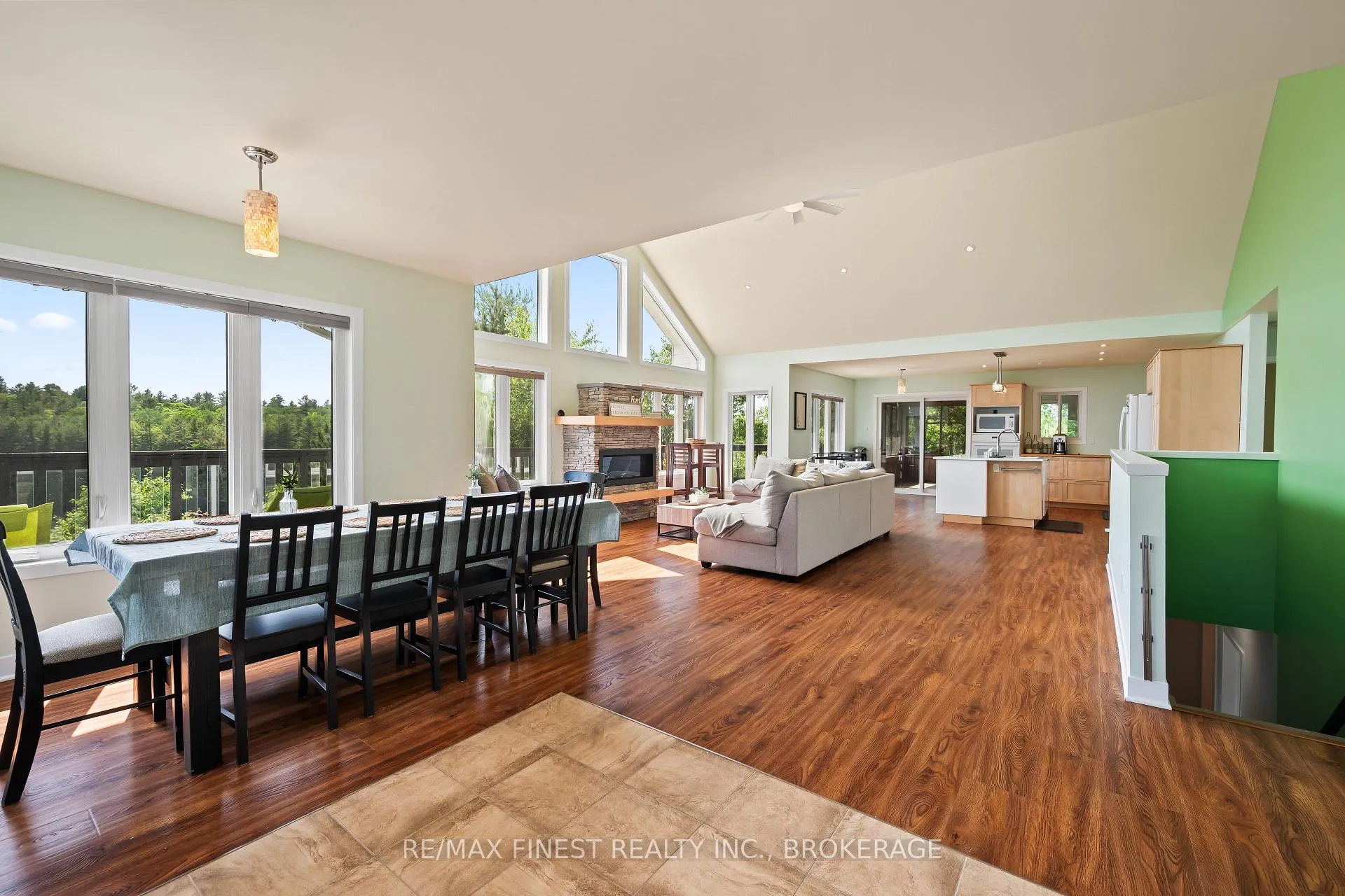 Photo 19 of 2092 Beach Road, Frontenac, Frontenac North — HOMEH
