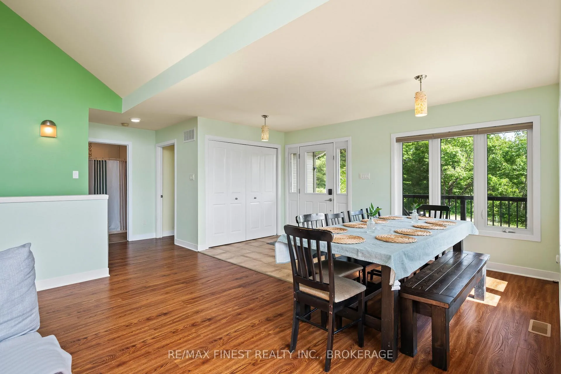 Photo 23 of 2092 Beach Road, Frontenac, Frontenac North — HOMEH