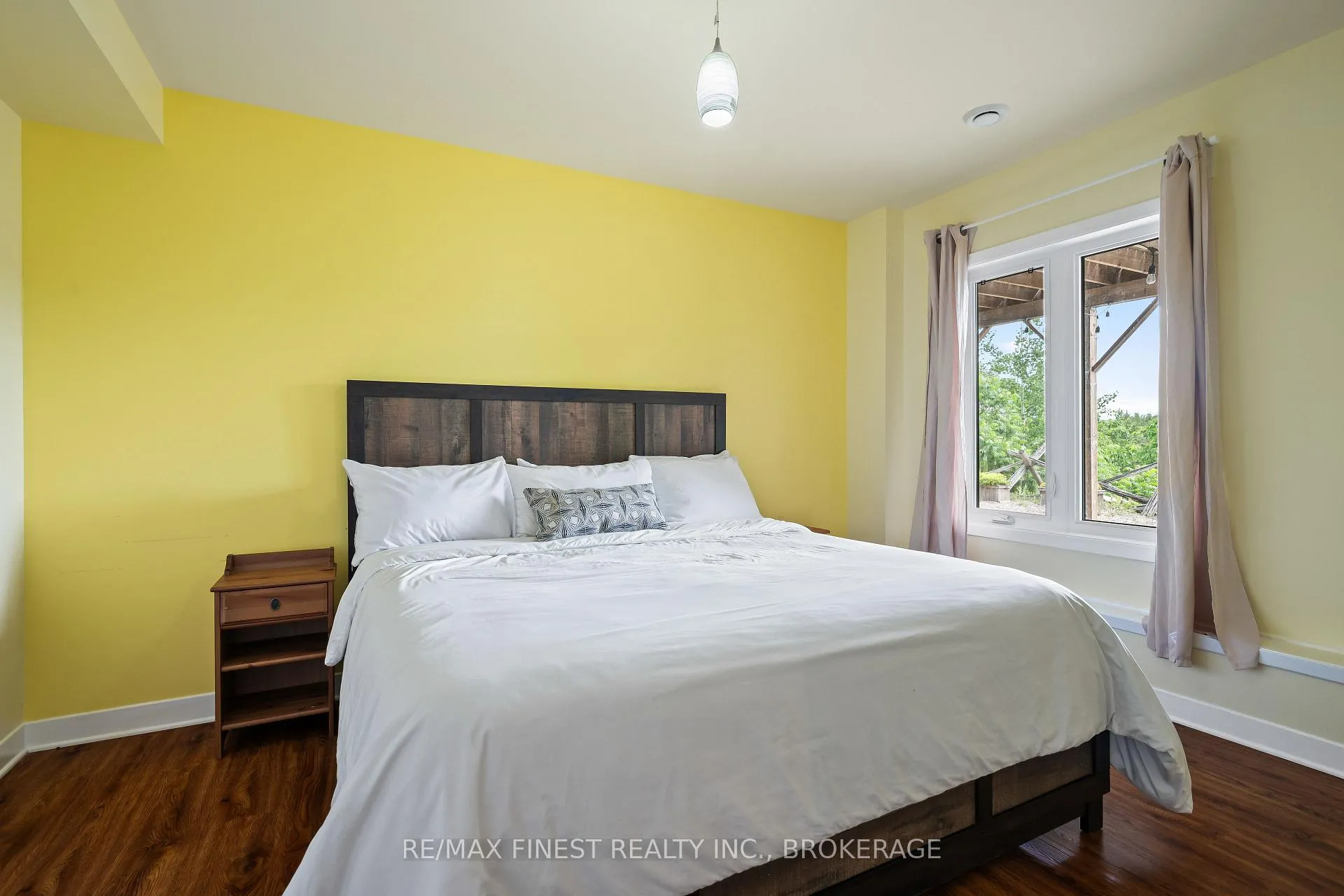 Photo 49 of 2092 Beach Road, Frontenac, Frontenac North — HOMEH