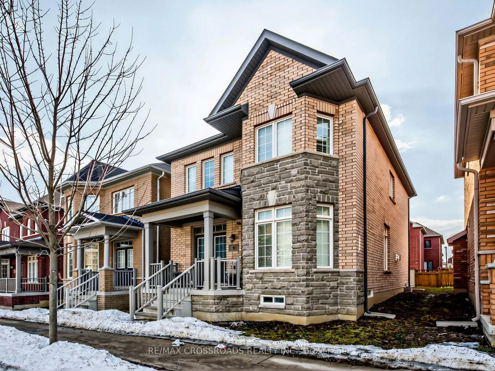 Photo 1 of 9 Rossmore Drive, Markham, Cornell — HOMEH
