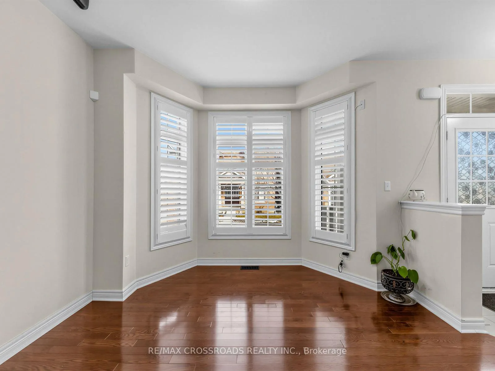Photo 6 of 9 Rossmore Drive, Markham, Cornell — HOMEH