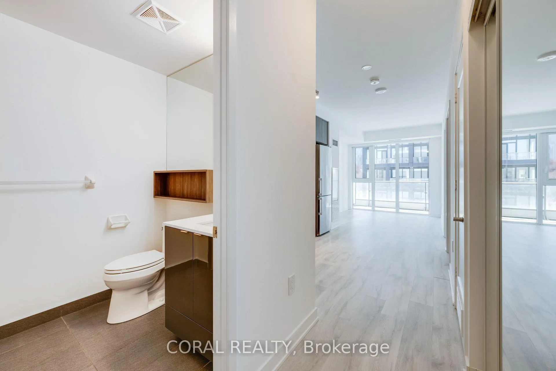 Photo 2 of Unit 347, 60 Princess Street, Toronto, Waterfront Communities — HOMEH