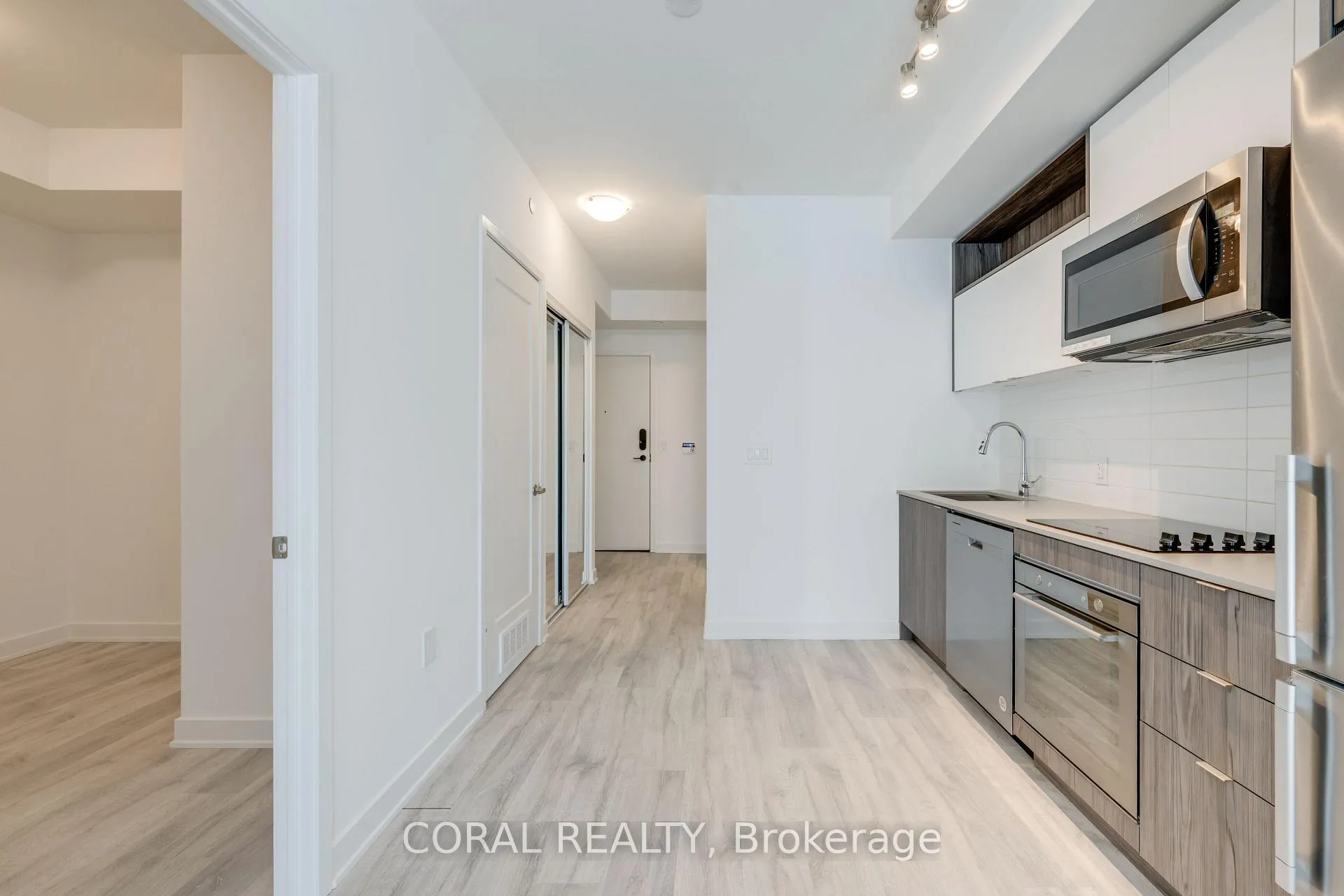 Photo 9 of Unit 347, 60 Princess Street, Toronto, Waterfront Communities — HOMEH